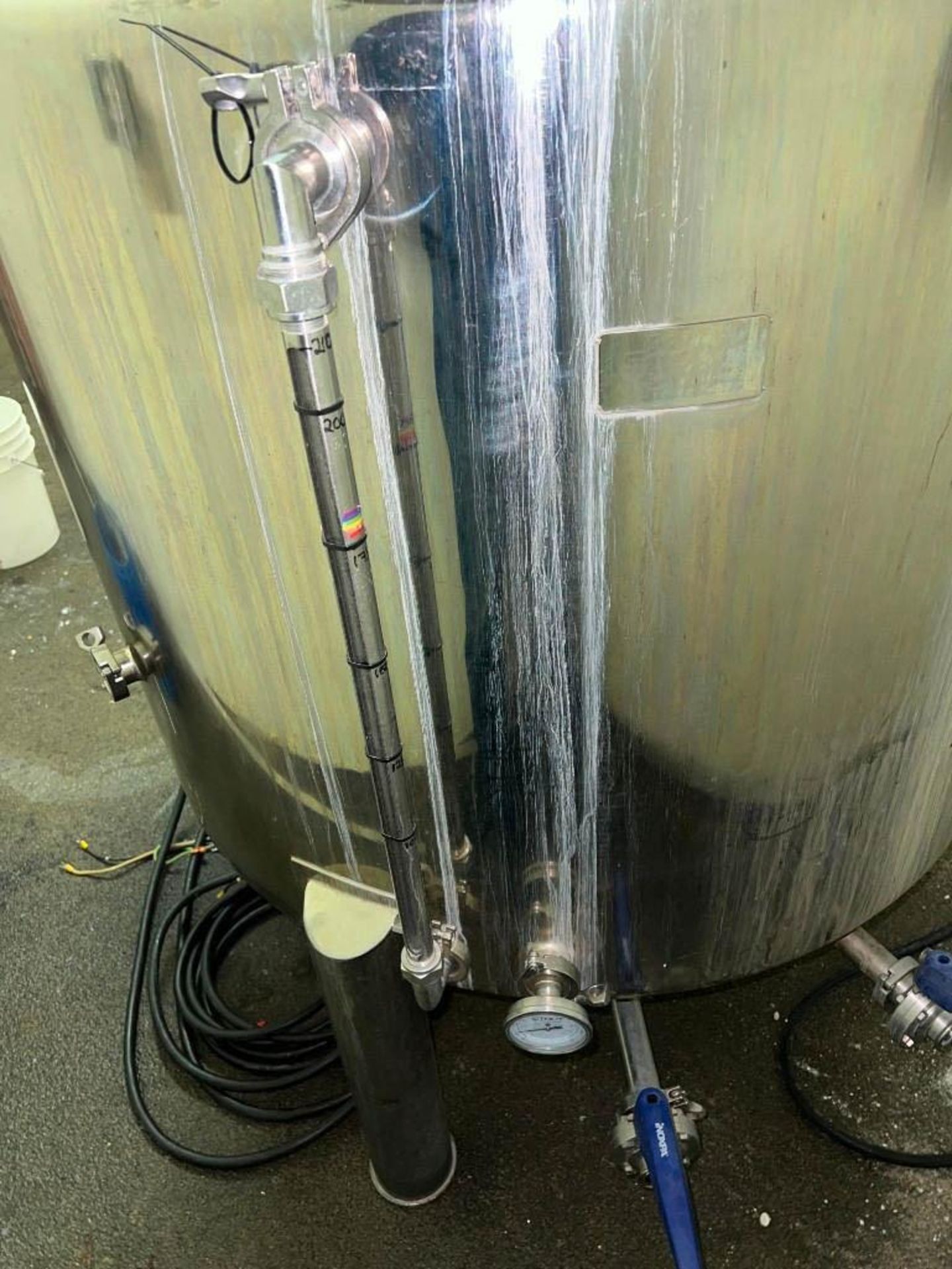 Stout 250 Gallon S/S Kettle with (5) Heating Elements - Rigging Fee: $165 - Image 4 of 7