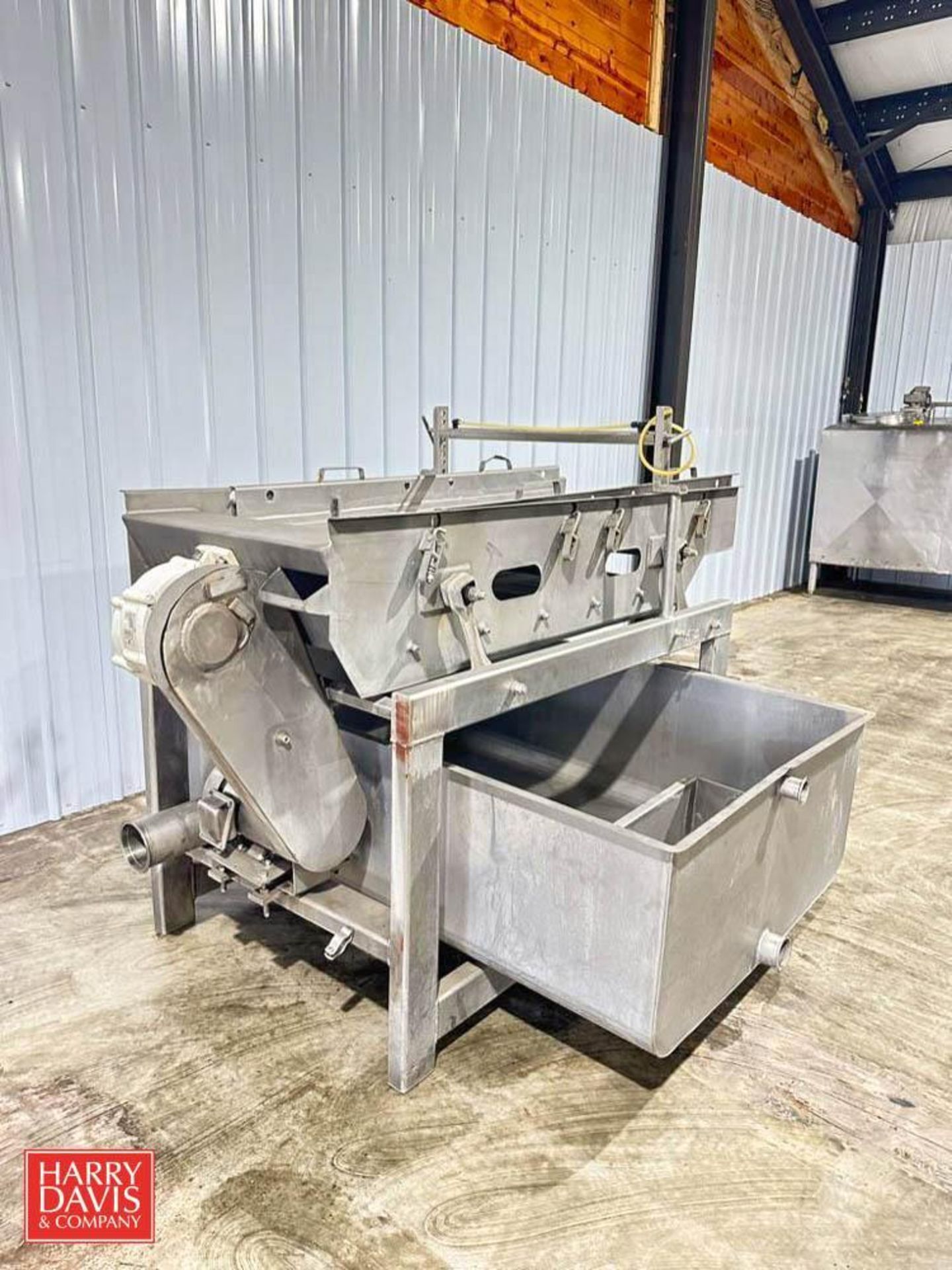 S/S Vibratory Sifter: Dimensions = 56" x 26" with 200 Gallon S/S Catch Basin - Rigging Fee: $200 - Image 2 of 2