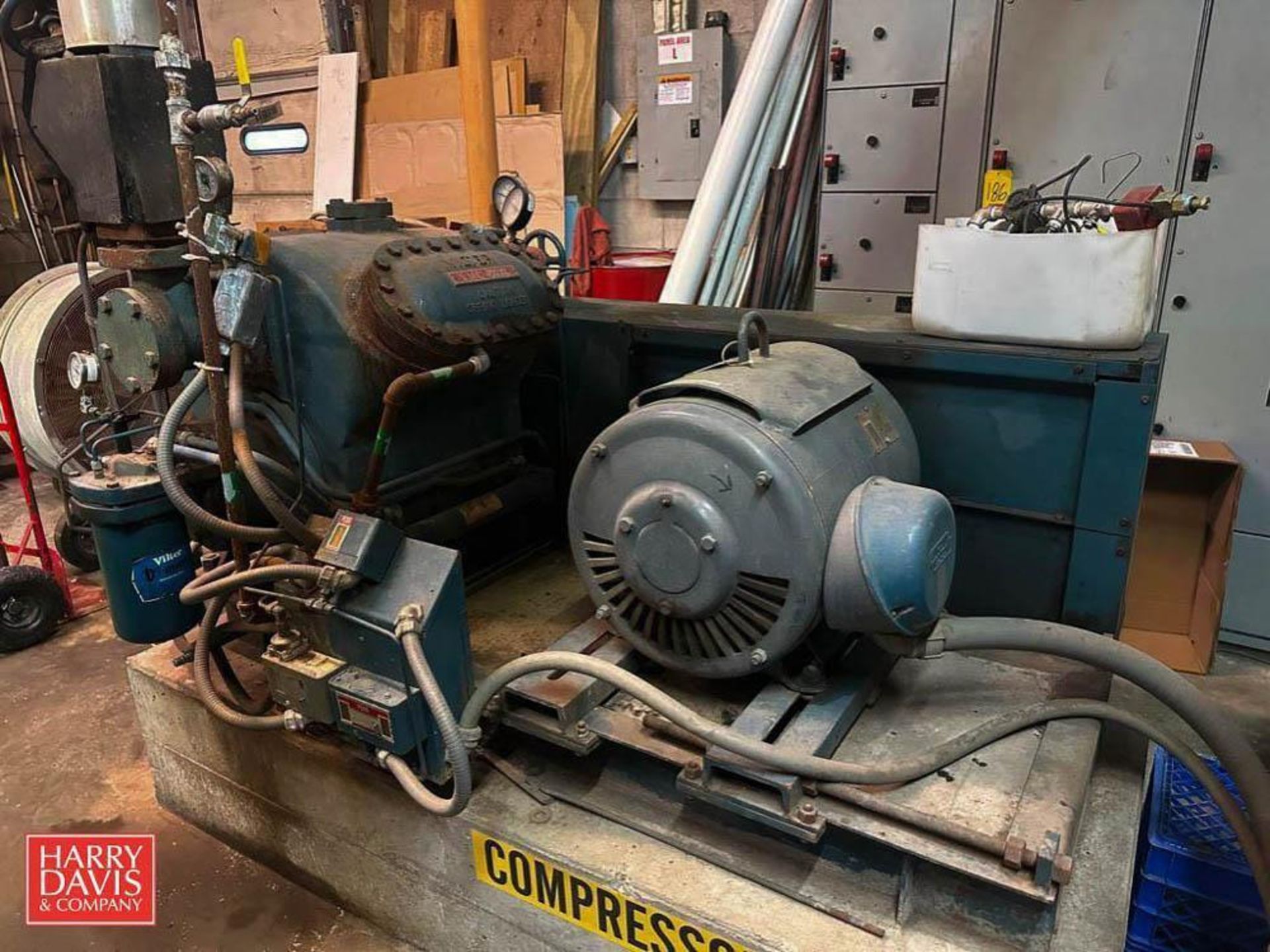 Vilter 4-Cylinder 75 HP Ammonia Compressor, Model: VMC 450XL - Rigging Fee: $3,500