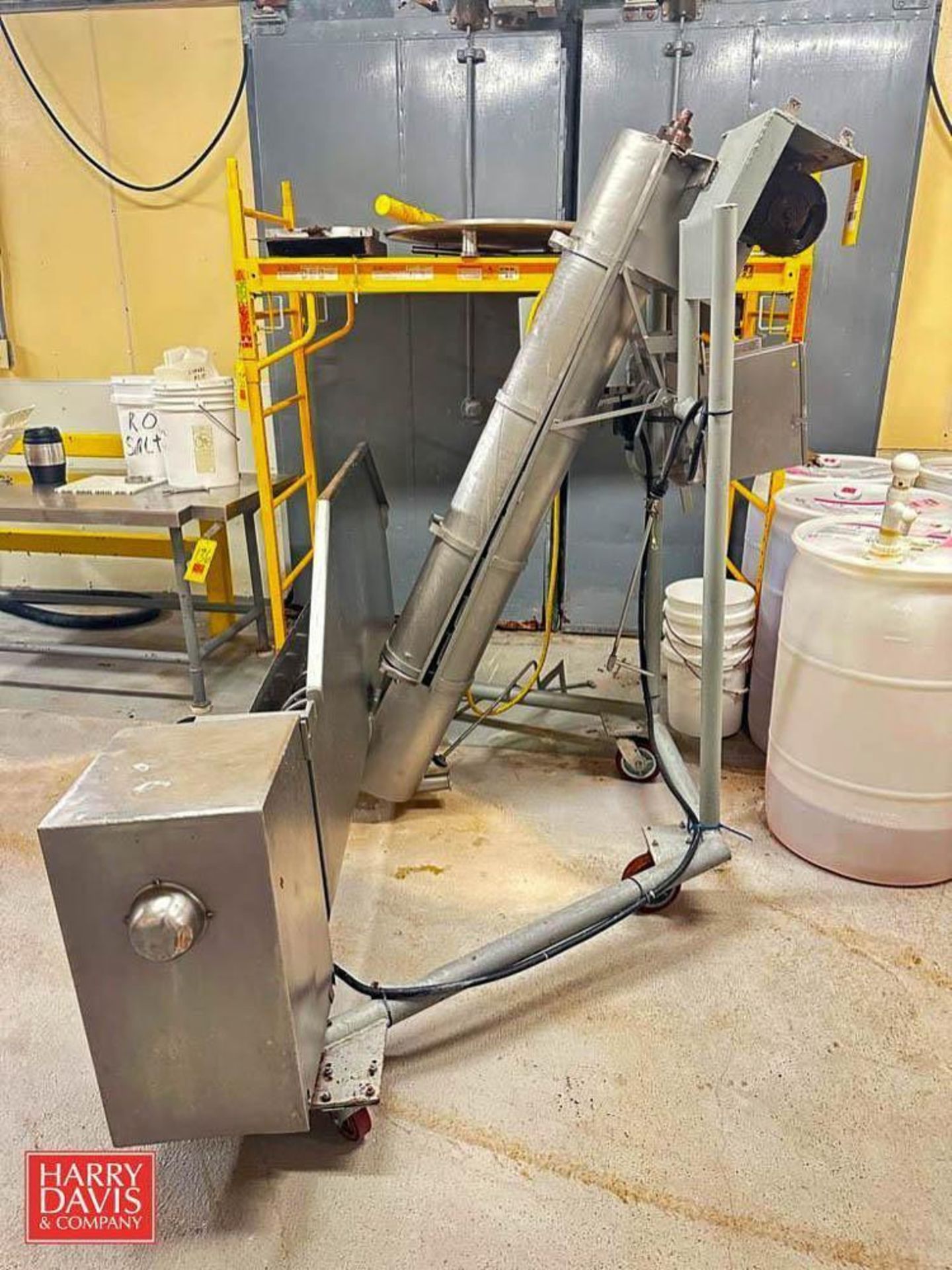 Portable S/S Curd Unloader - Rigging Fee: $350 - Image 2 of 2