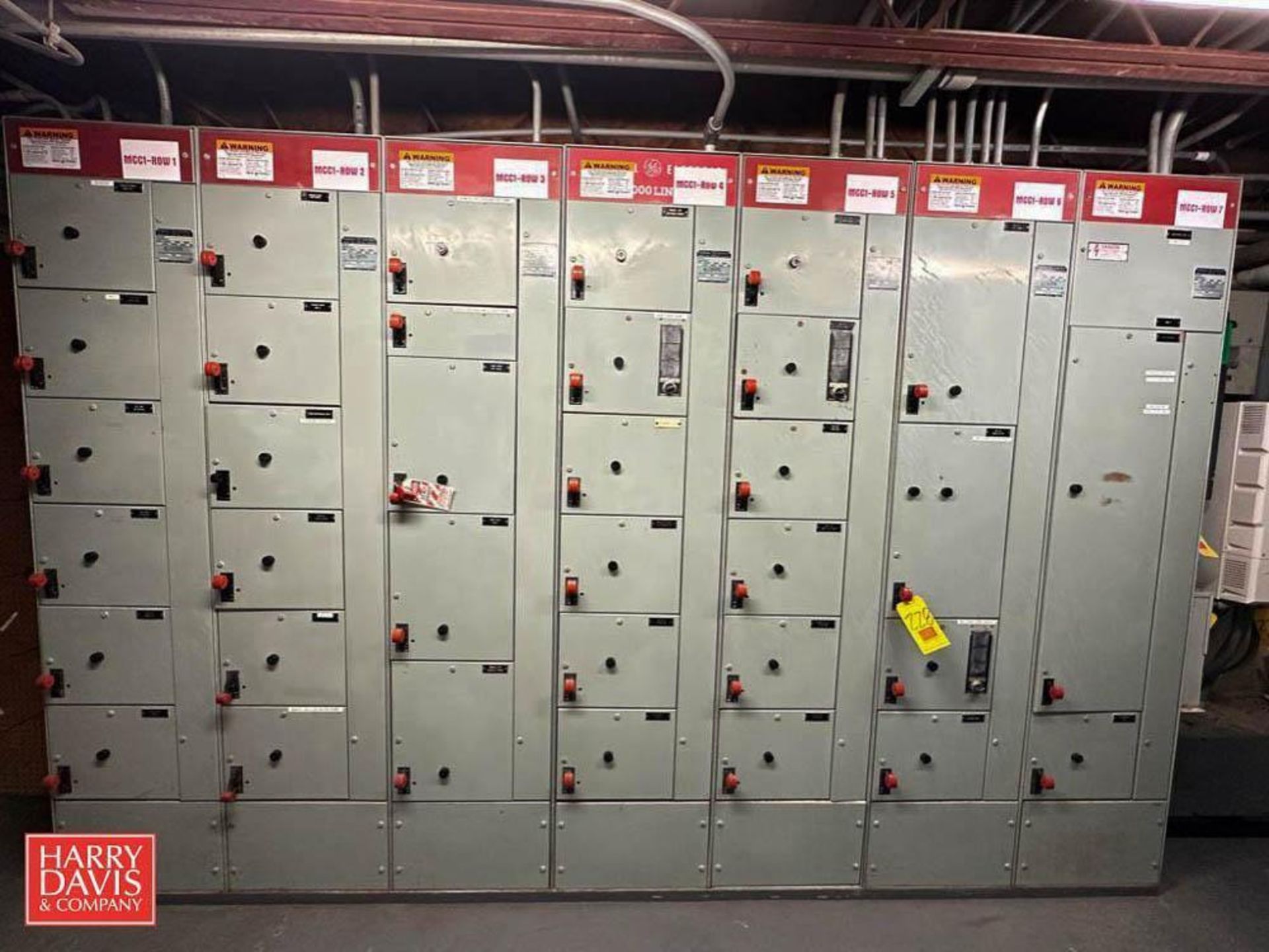 GE 8000 600/300 Amp Motor Control Center, S/N: 525X0199B01 with (35) Disconnects