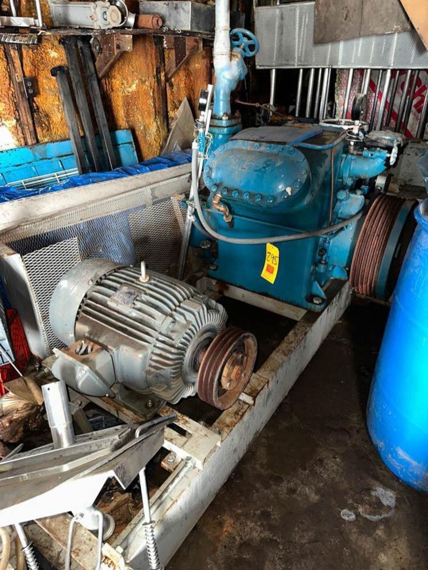 Vilter 4-Cylinder 18.5 HP Ammonia Compressor, S/N: 19214434R - Rigging Fee: $300