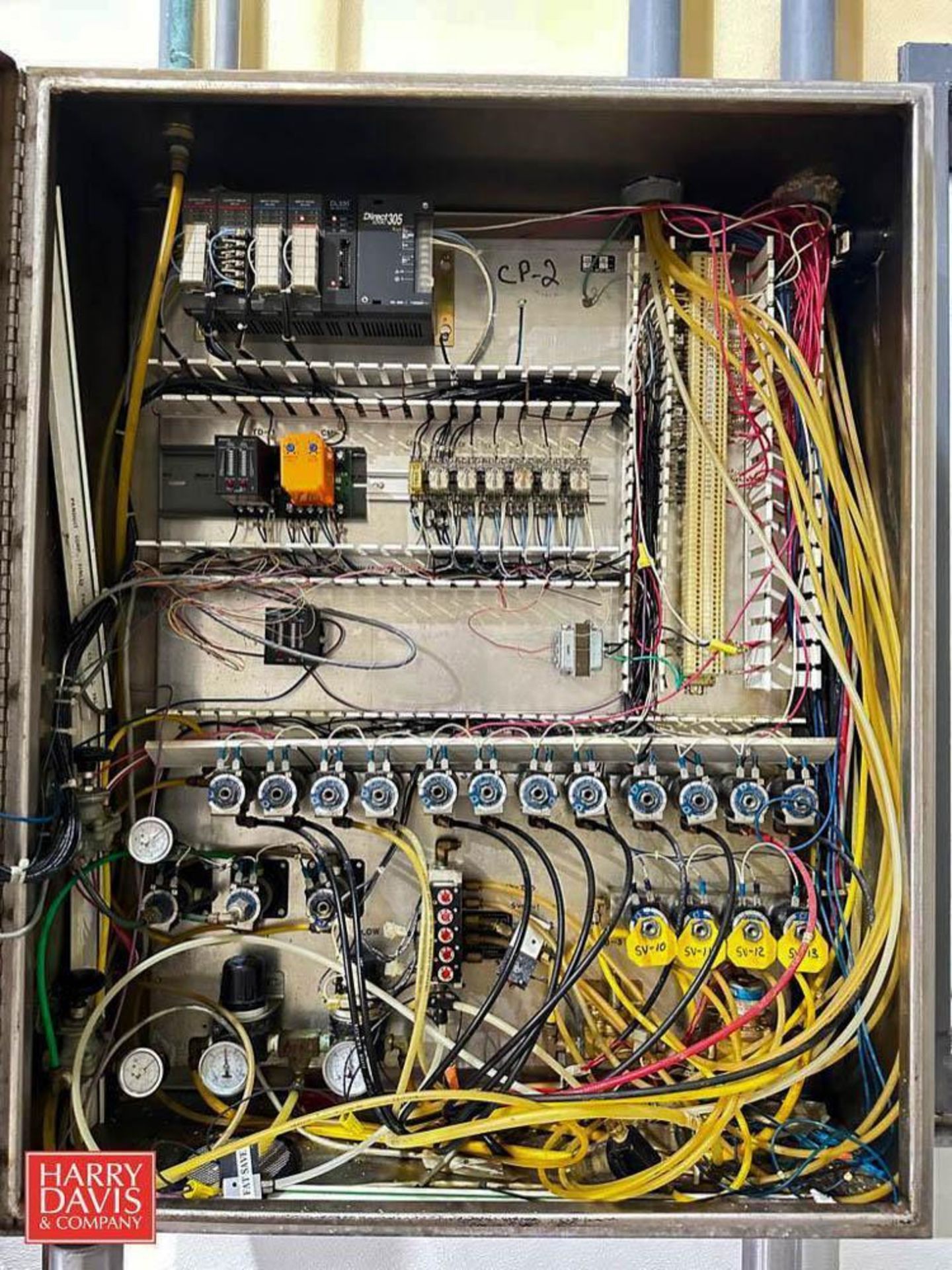 Koyo Direct Logic 305 PLC with DL330 CPU and (4) I/Os, Solenoids, Switches, S/S Enclosure and PD 340 - Image 3 of 4