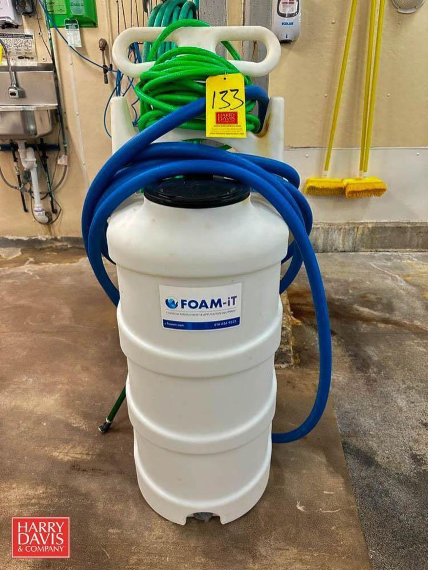 Foam-iT Portable Poly Sanitizing Foaming Station - Rigging Fee: $50