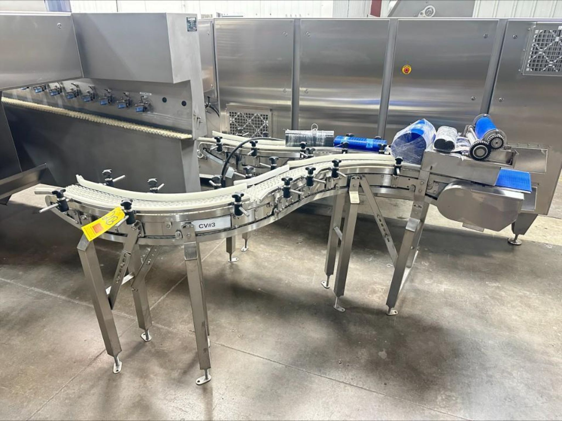 S/S Framed Dual-Lane Conveyor with Drive, (2) 90° and other Turn and Plastic Tabletop Chain