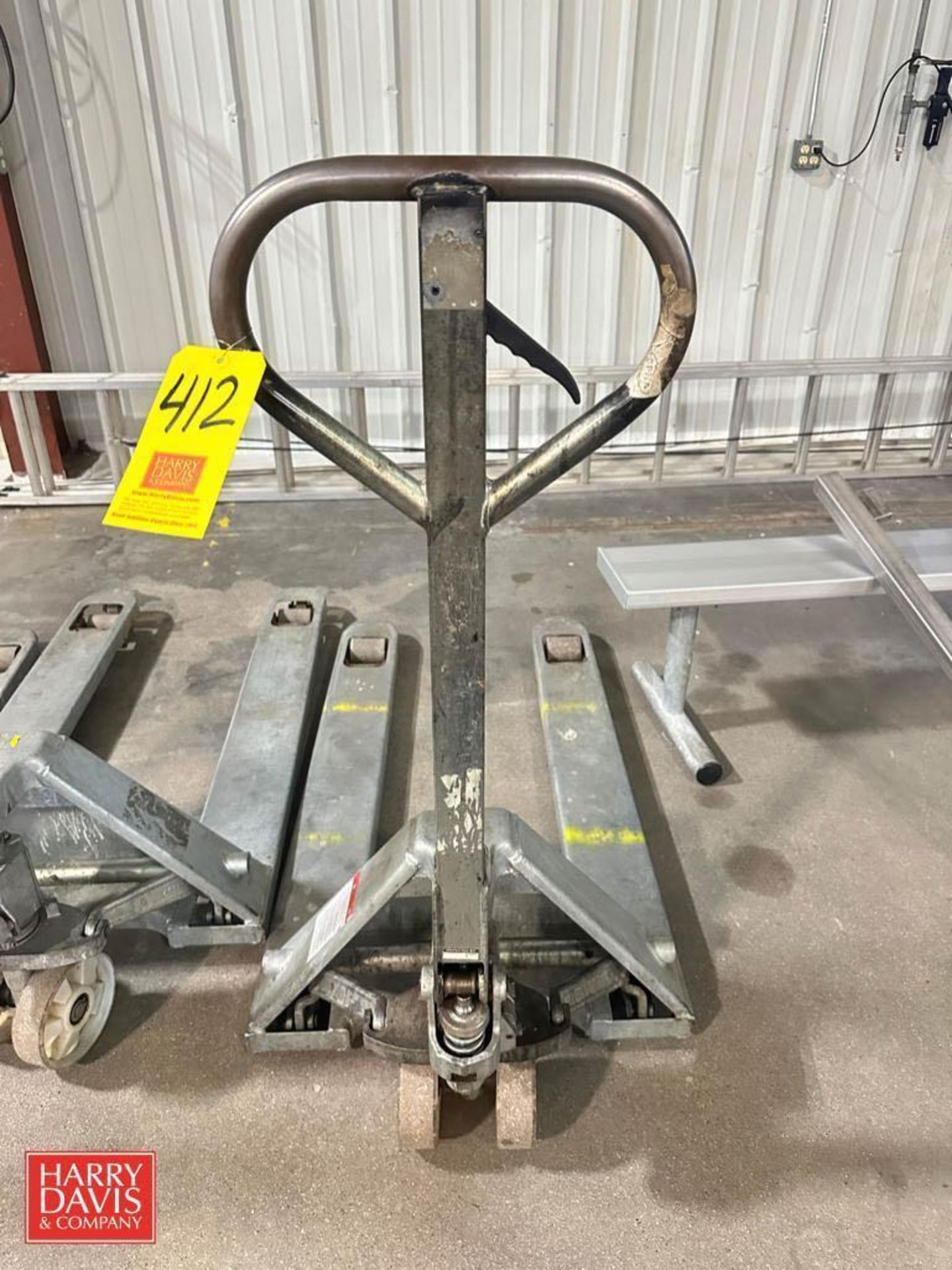 Hydraulic Pallet Jack - Rigging Fee: $25