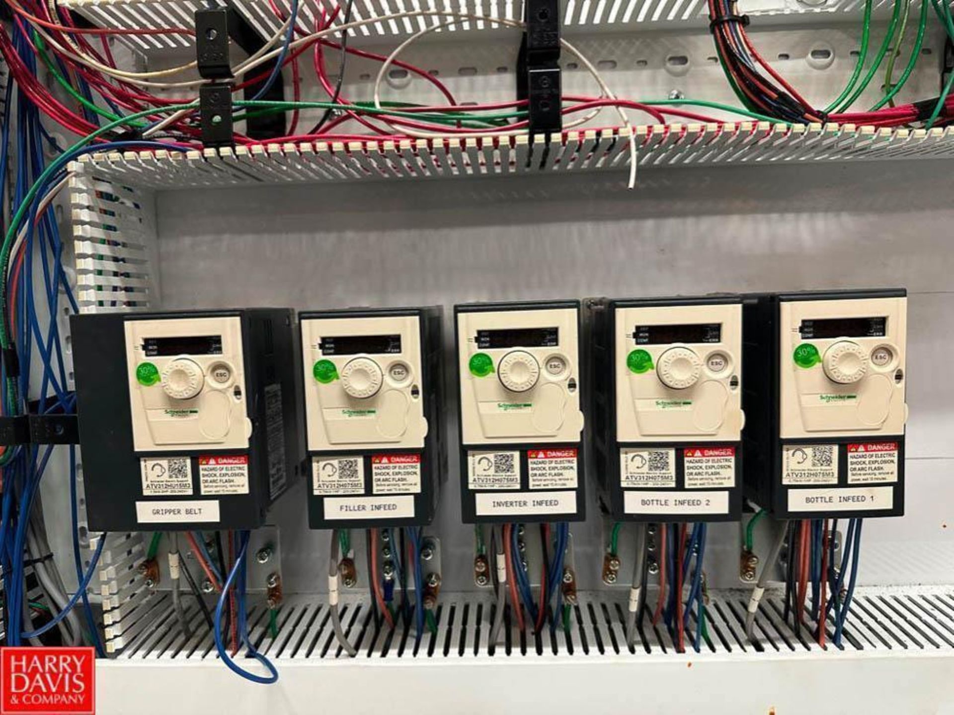 (5) Schneider Electric Variable-Frequency Drives, Circuit Breakers, Relays and S/S Enclosure - Image 2 of 4