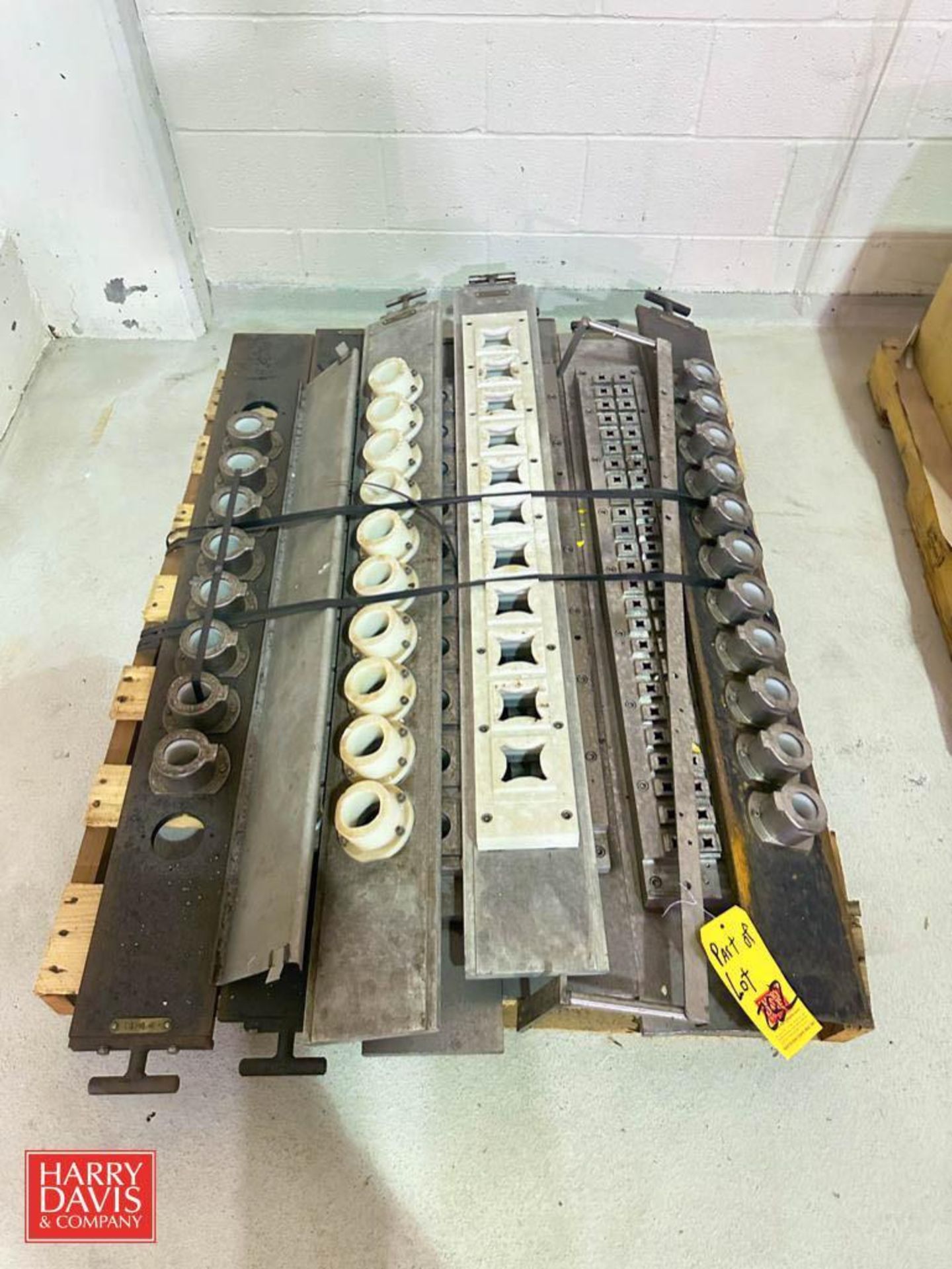 Assorted Inline S/S Depositor Manifolds - Rigging Fee: $400 - Image 2 of 2