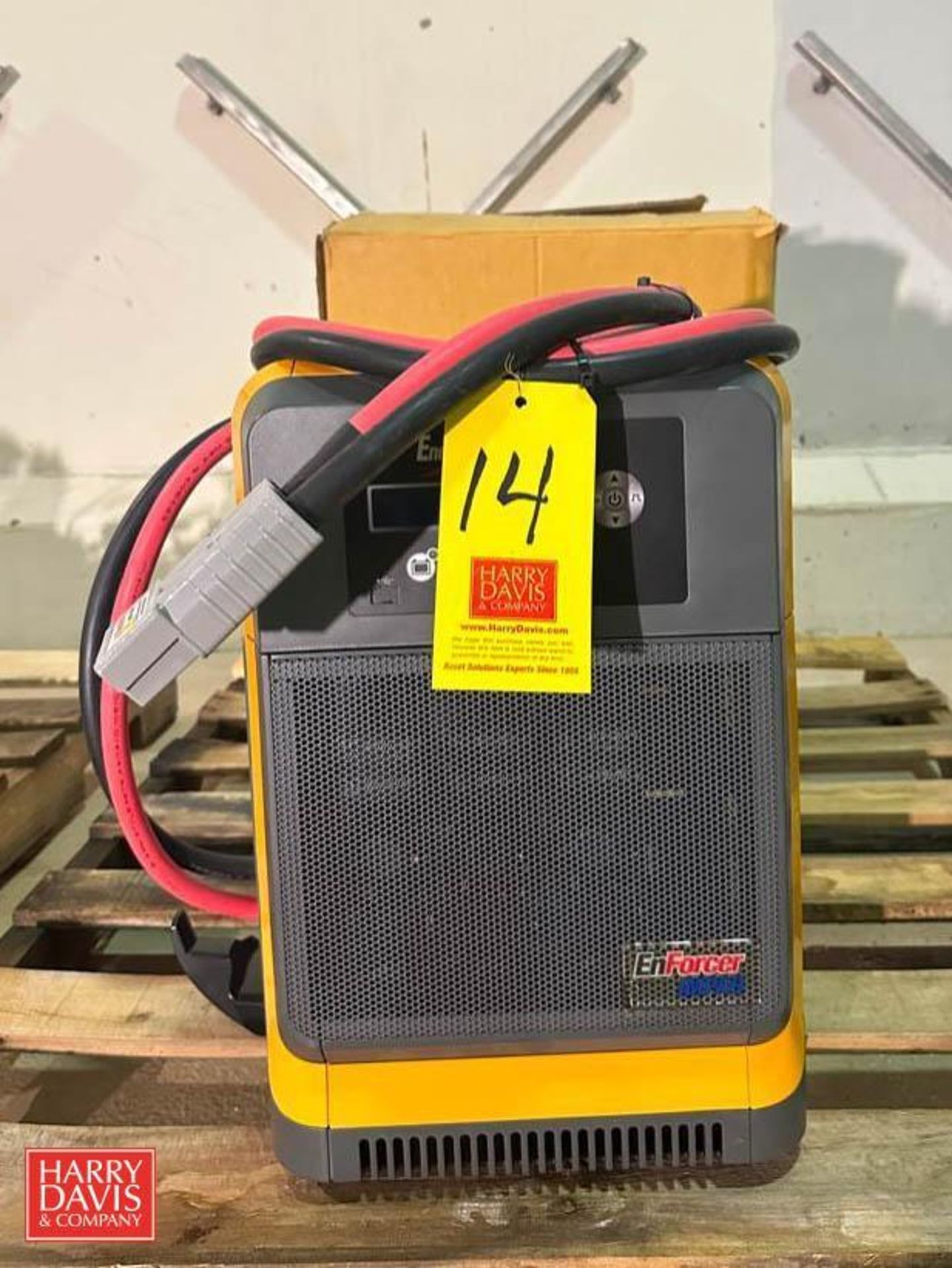NEW EnerSys 24/36/48 Volt Battery Charger, Model: EI3-IN-4Y, S/N: SA553486