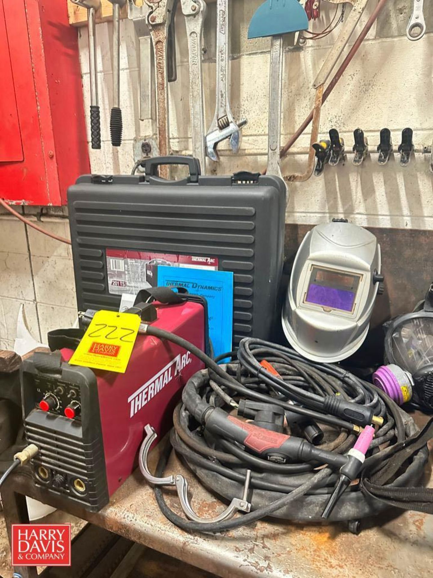 Thermal Arc Portable TIG Welder, Model: 201TS Inverter with Case and Lead