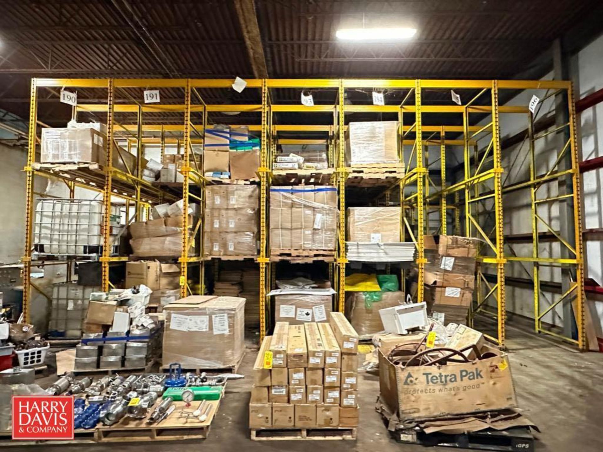 Section: Pallet Racking 16’ x 4'