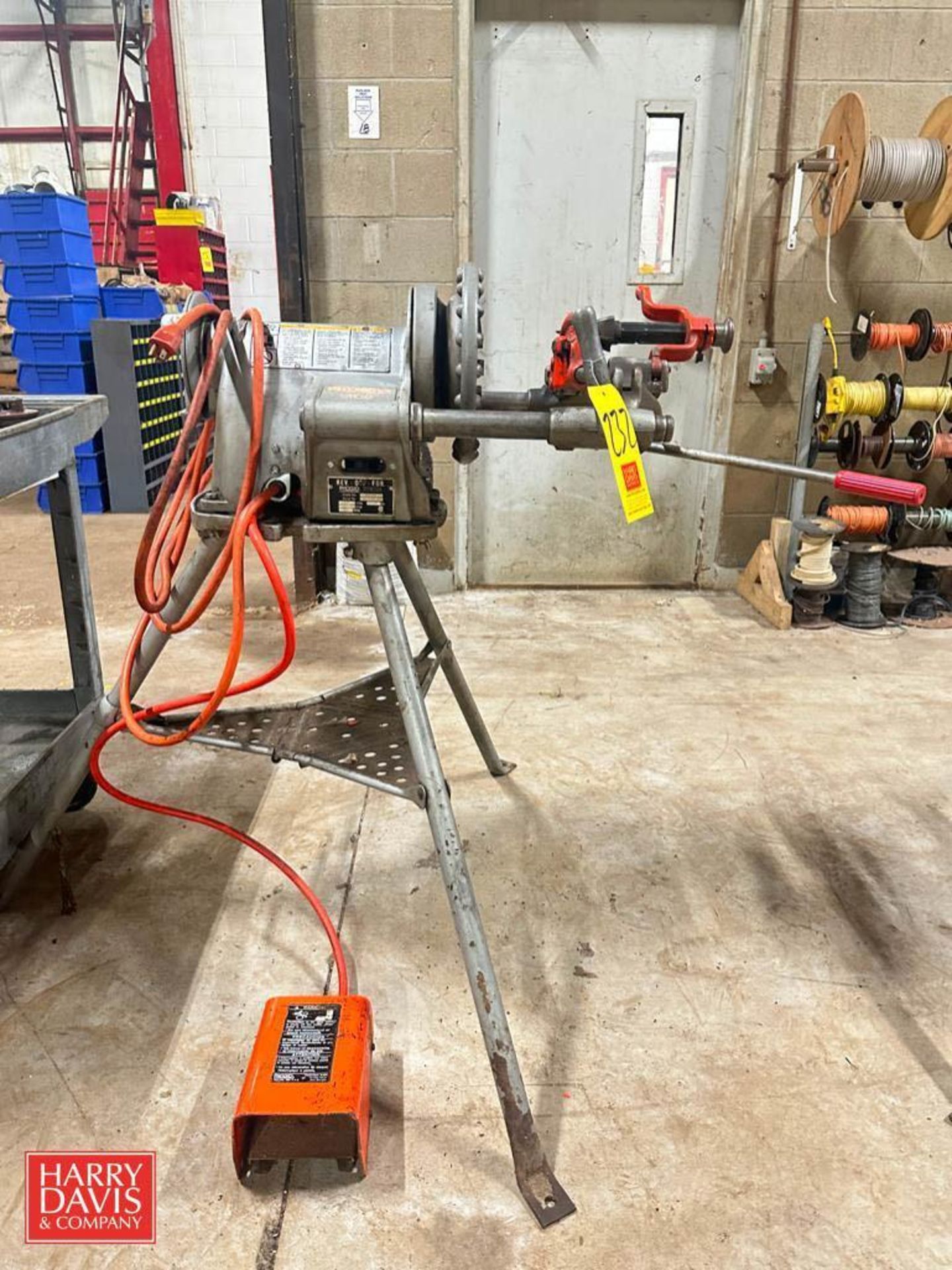 Ridgid Pipe Threader, Model: 300-T2 with Stand and Tooling - Image 2 of 4