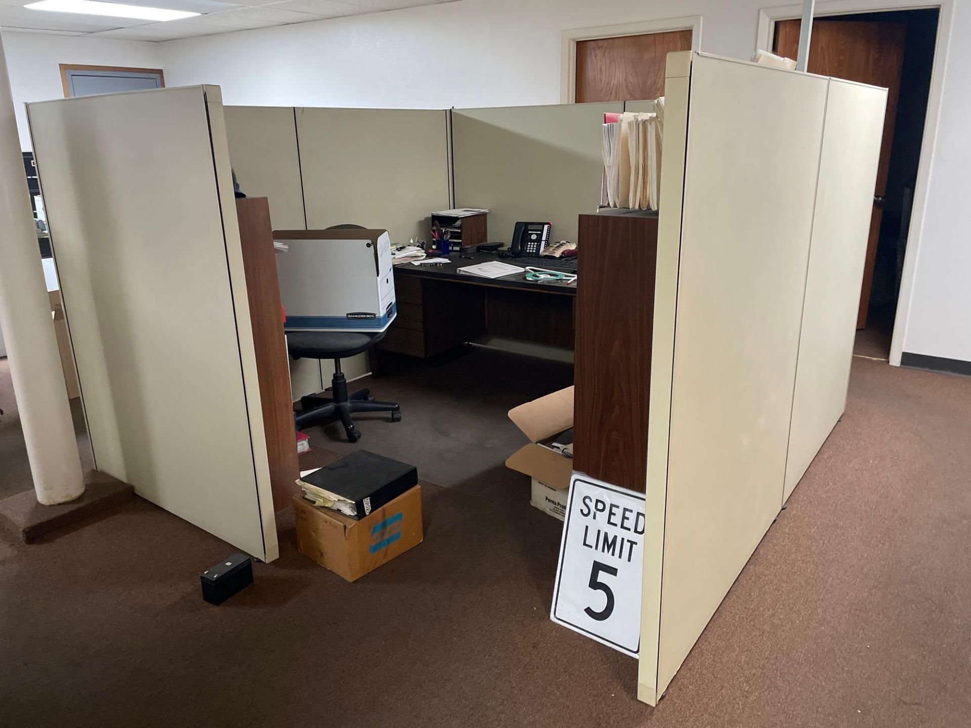 Lot of Assorted Size Office Partitions ( Office Furniture and equipment not included) - Image 3 of 5