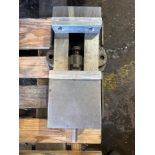 Machine Vise 6” Jaw width, 5 1/2” Jaw opening Horizontal, Stationary Base. See photo.