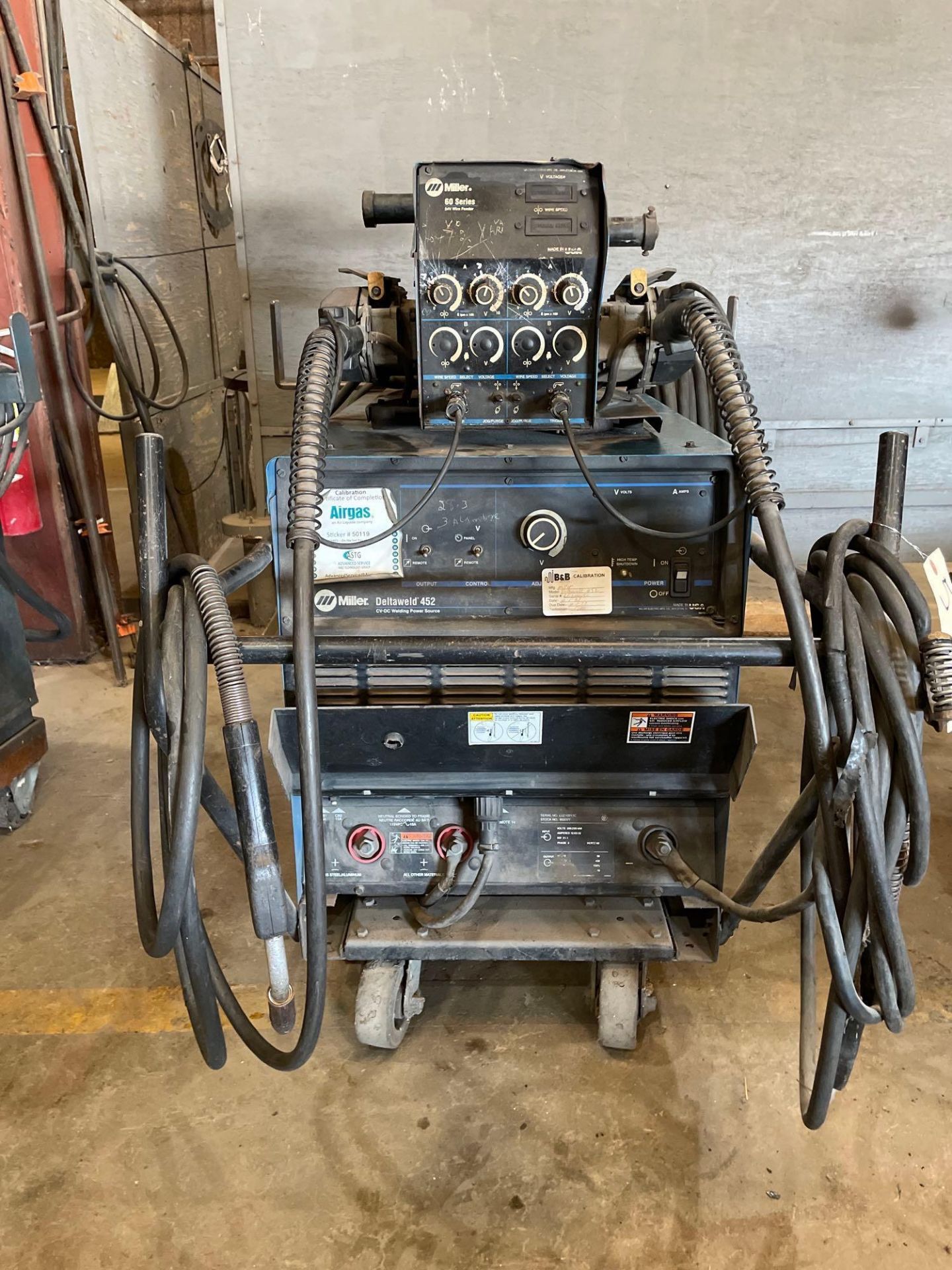 Miller Deltaweld 452 Welding Power Source on Casters with Miller 60 Series 24V Wire Feeder - Image 2 of 11