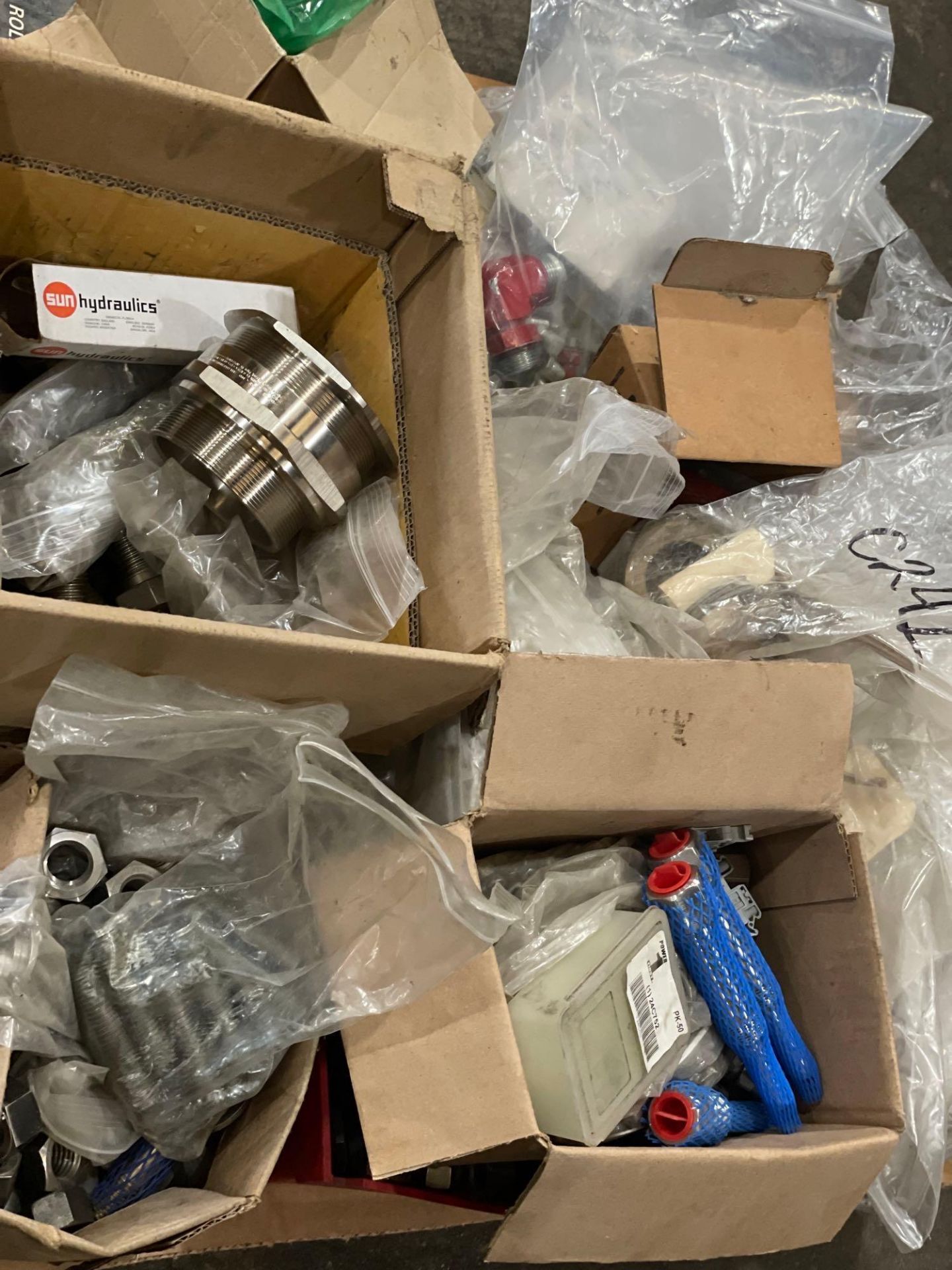 Lot: Assorted Nuts, Bolts and Washers - See Photo - Image 4 of 4