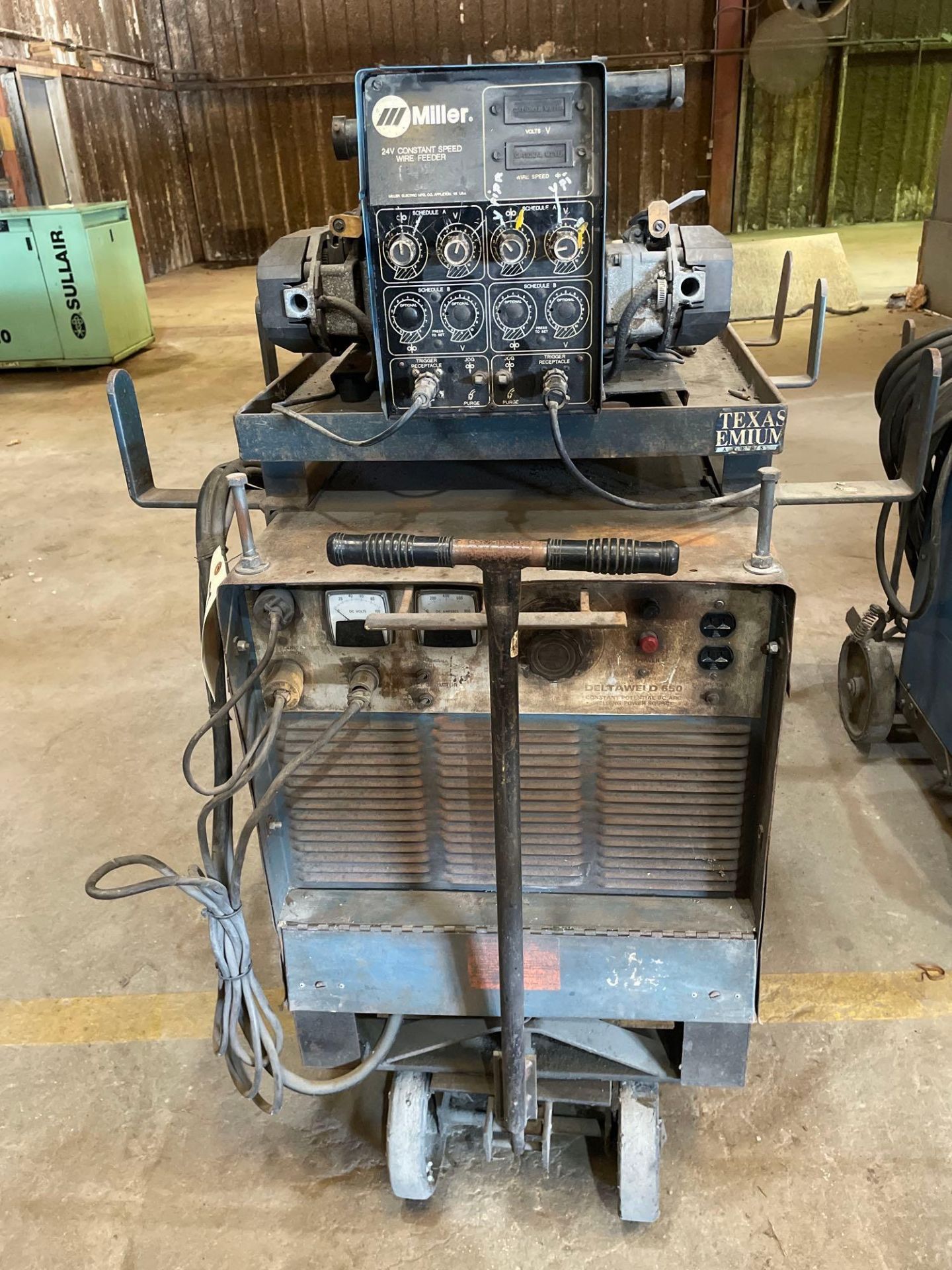 Miller Delta Weld 650 Welding Power Source, with Miller D-60 Wire Feeder