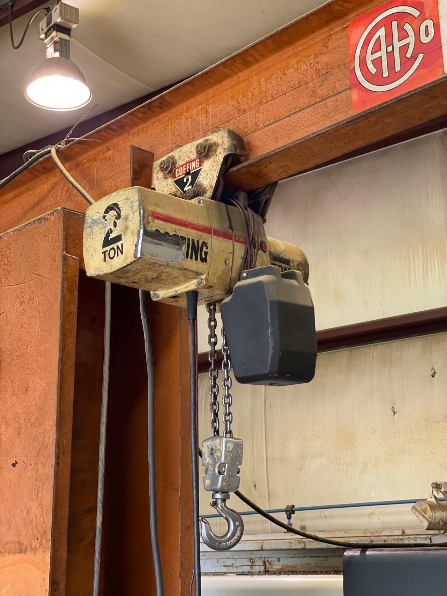 Abell-Howe 2 Ton Jib Crane with Coffing 2 Ton Hoist - Image 4 of 5