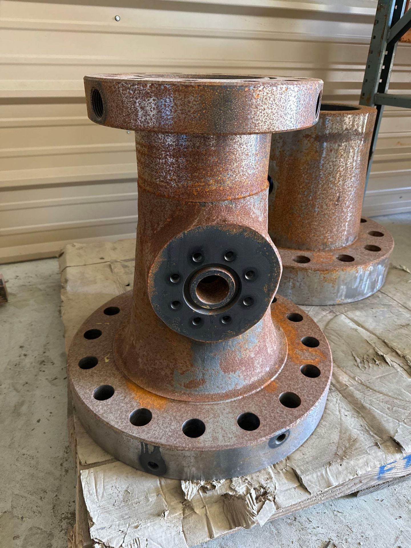 Lot of 2: Heavy Duty Flanges - Image 4 of 6