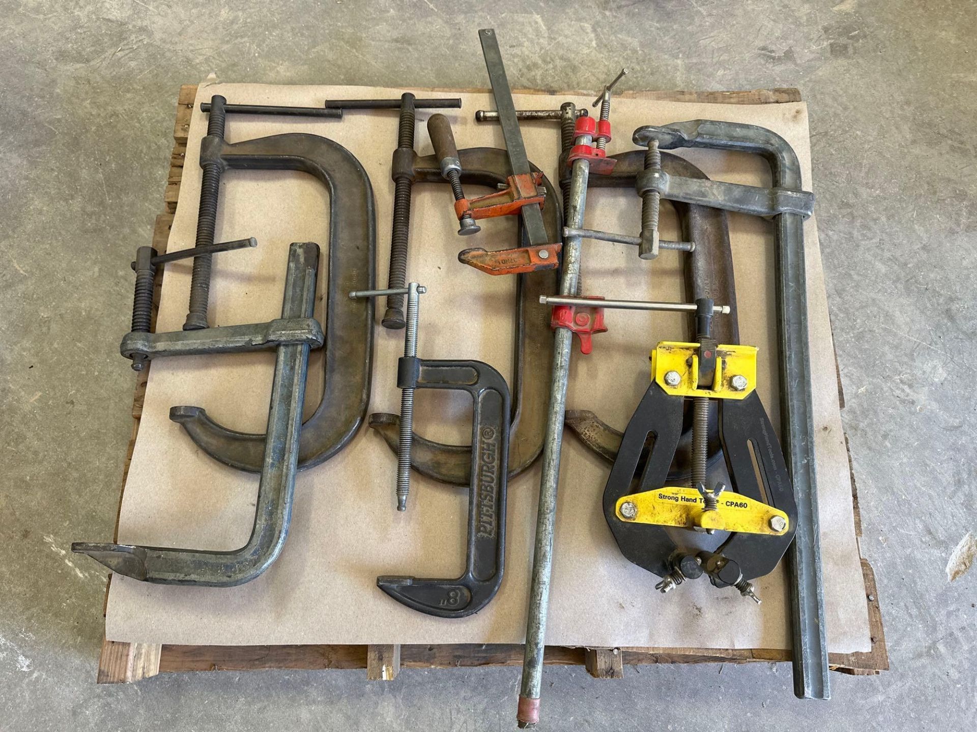 Lot of Clamps Assorted Sizes. See photo. - Image 3 of 5