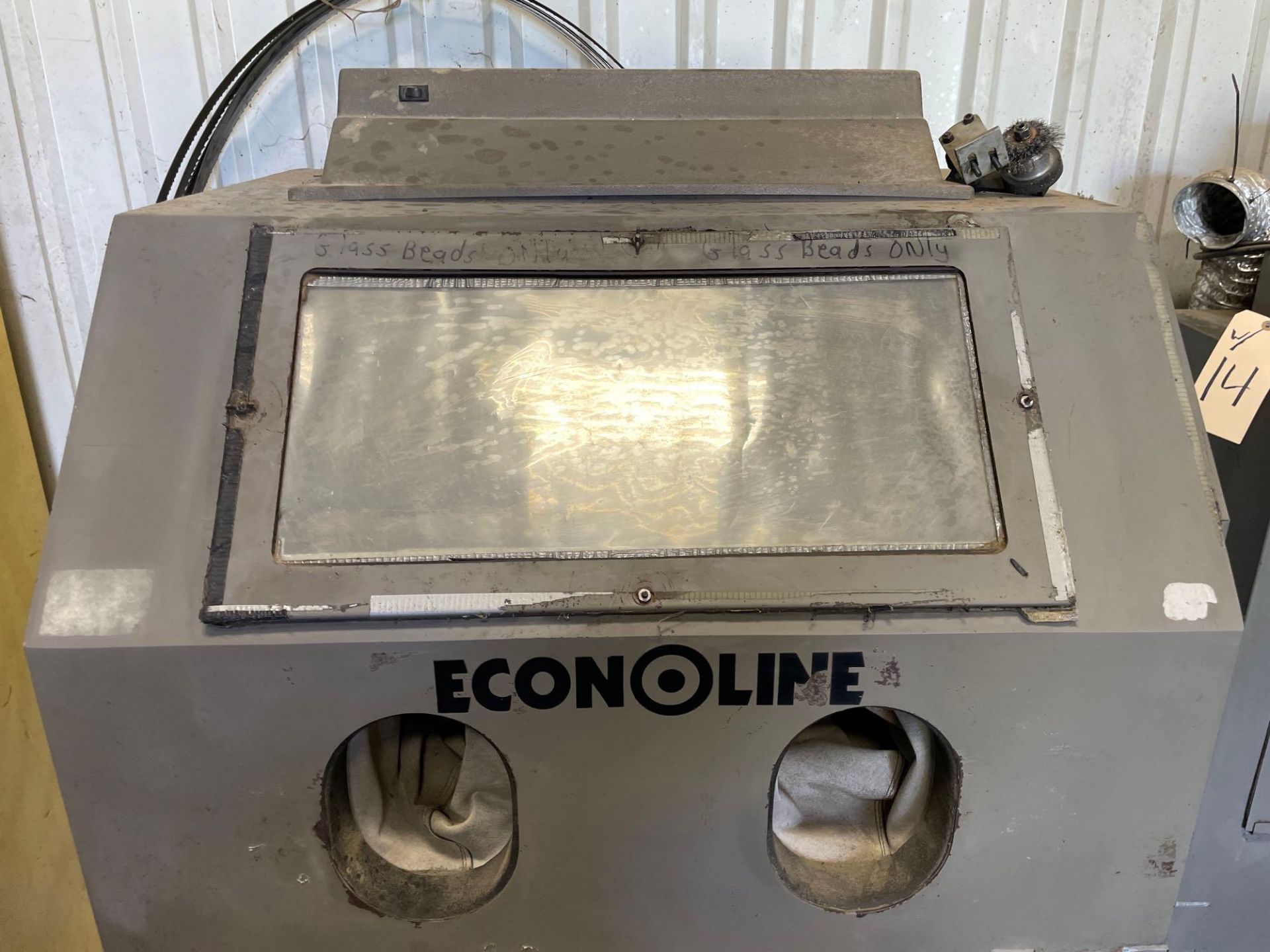 Econoline Sand Blast Cabinet - Image 4 of 7