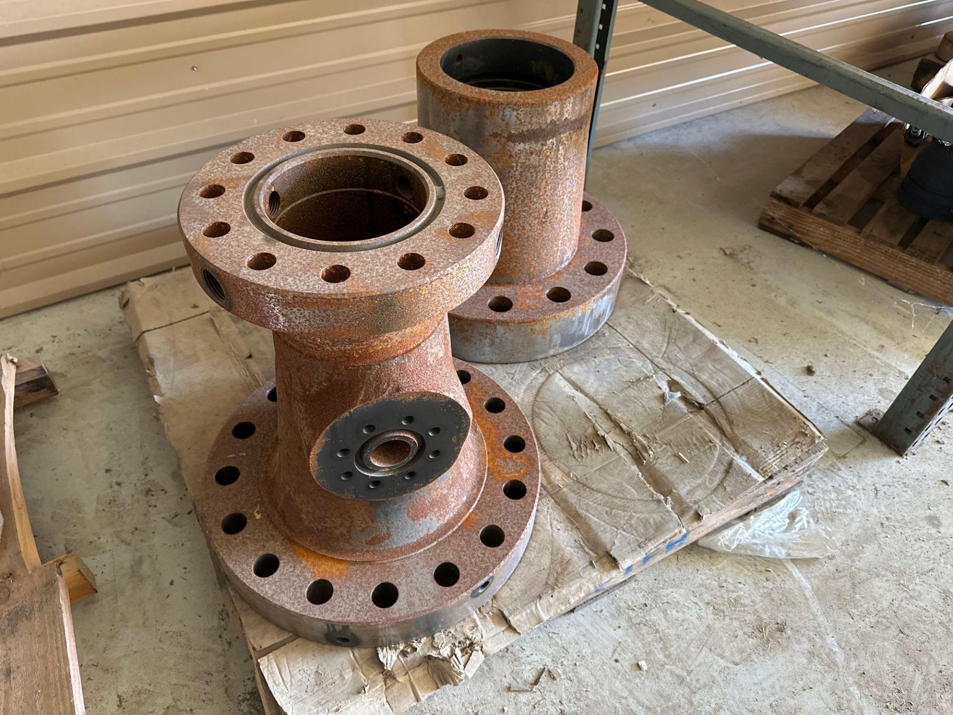 Lot of 2: Heavy Duty Flanges - Image 5 of 6