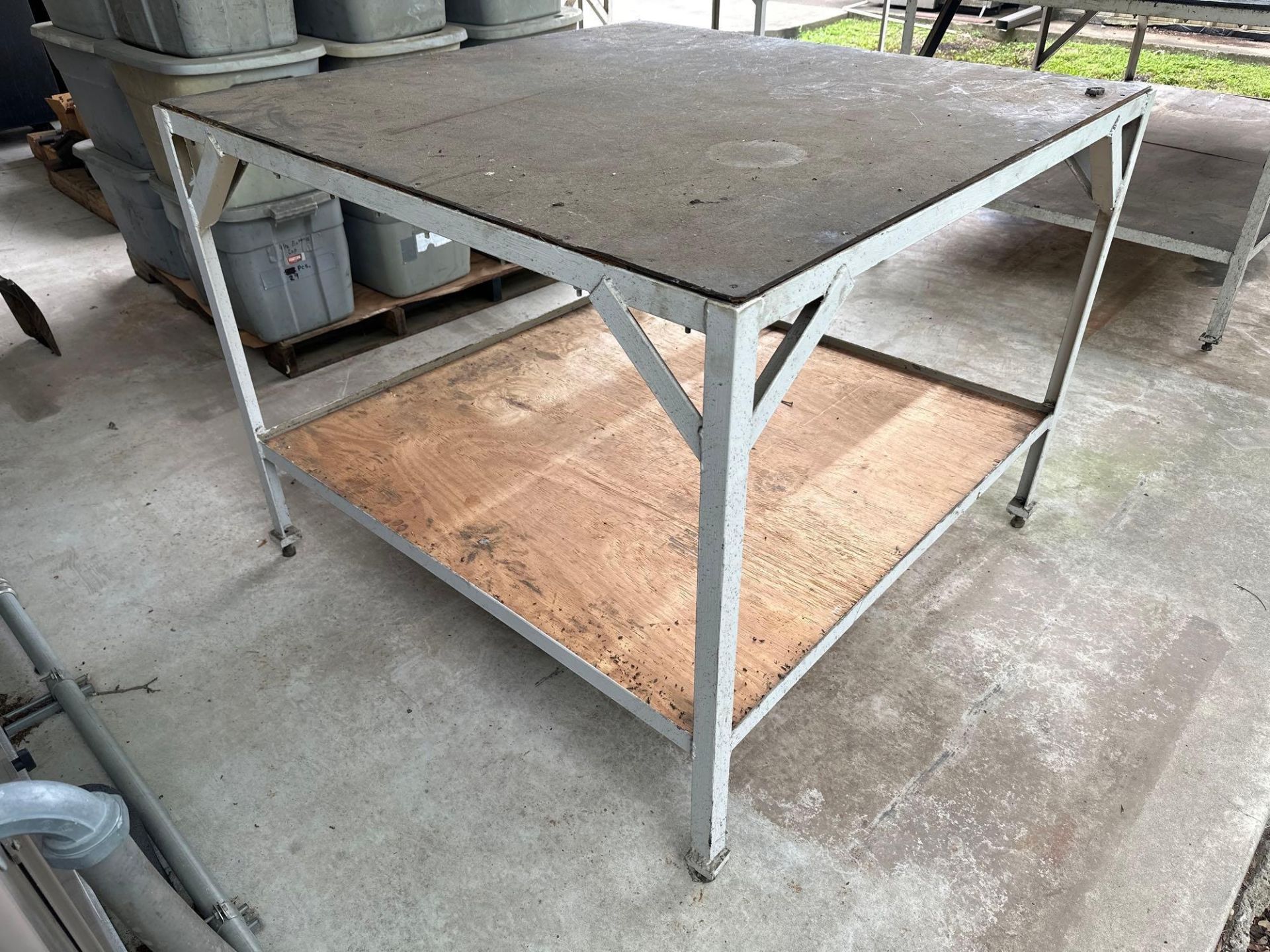 Metal Table with Wooden Top 48” X 48” X 39” - Bild 3 aus 3