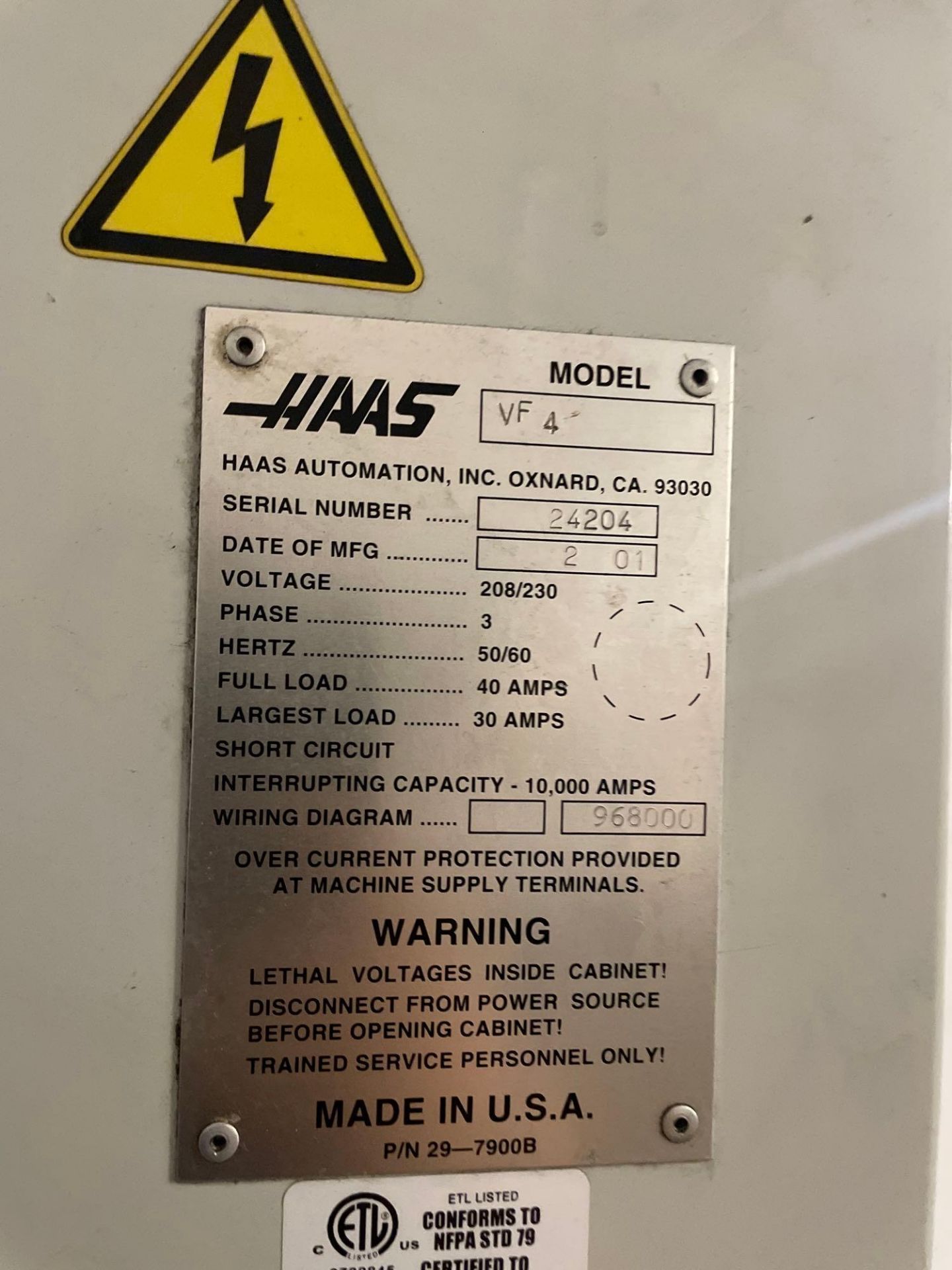 Haas VF4 Vertical Milling Machine - Image 11 of 18