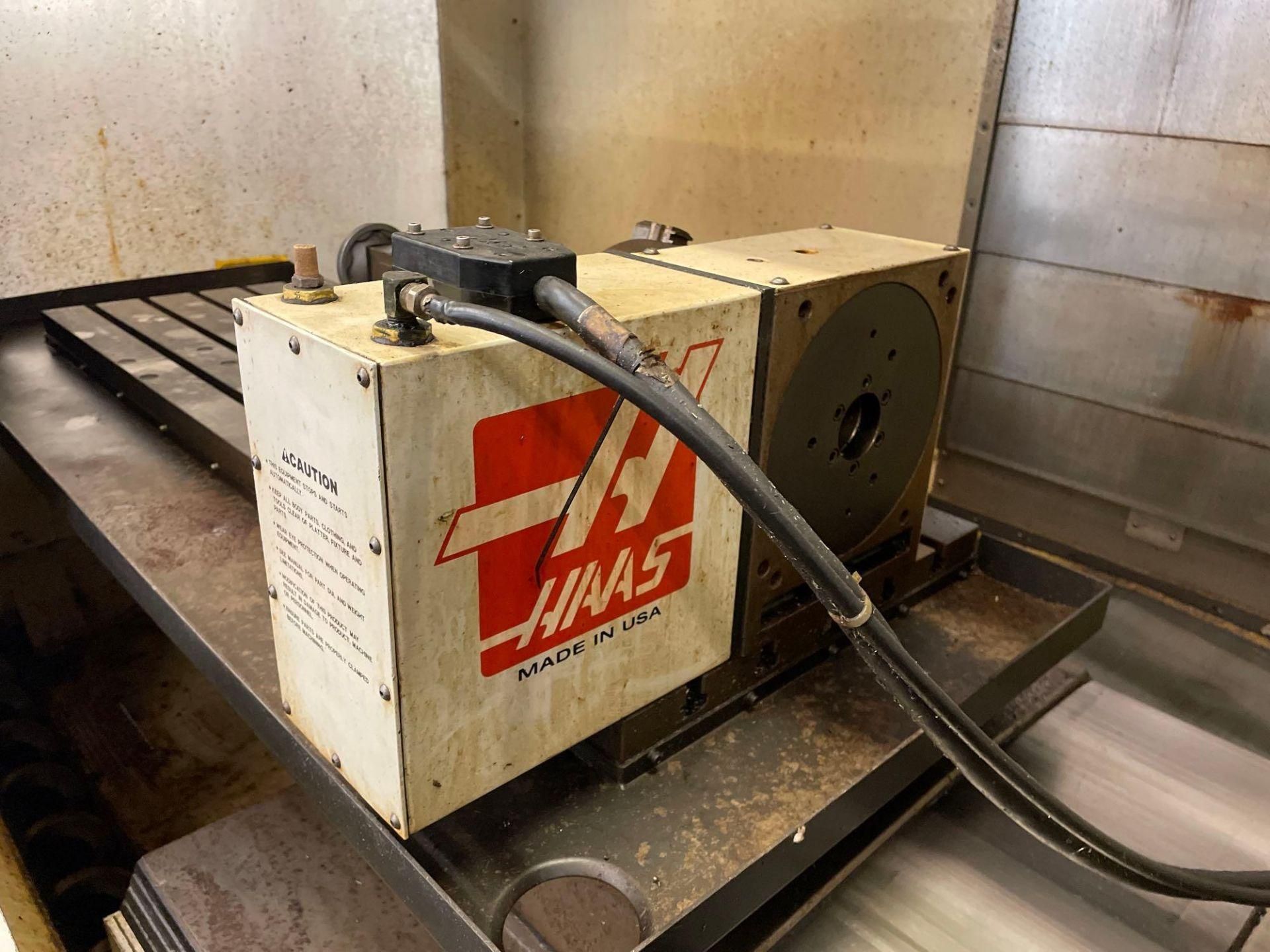Haas VF4 Vertical Milling Machine - Image 13 of 18