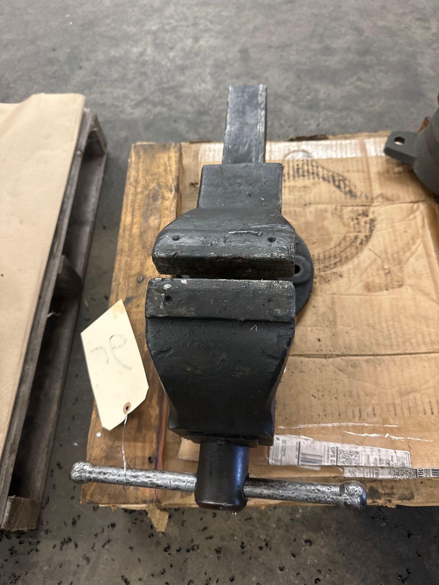 Heavy Duty 5” Bench Vise - Image 3 of 3