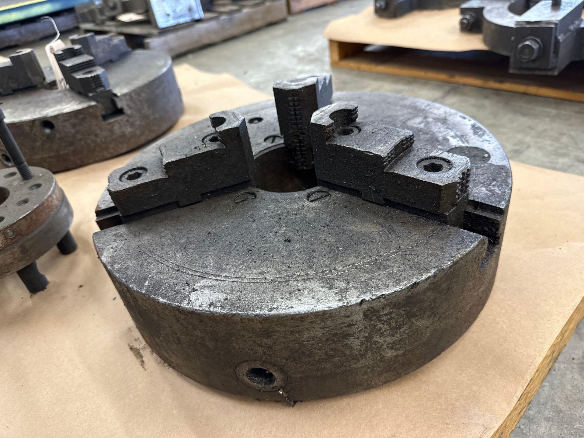 15” 3 Jaw Chuck with 3 1/2” Thru Hole - Image 3 of 3