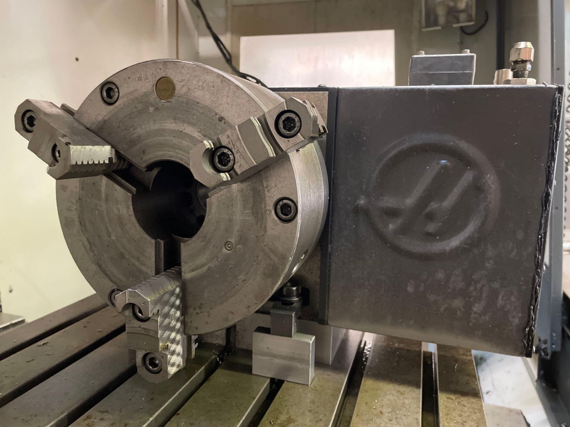 Haas 4th Axis 10” Bison Chuck - Image 4 of 6