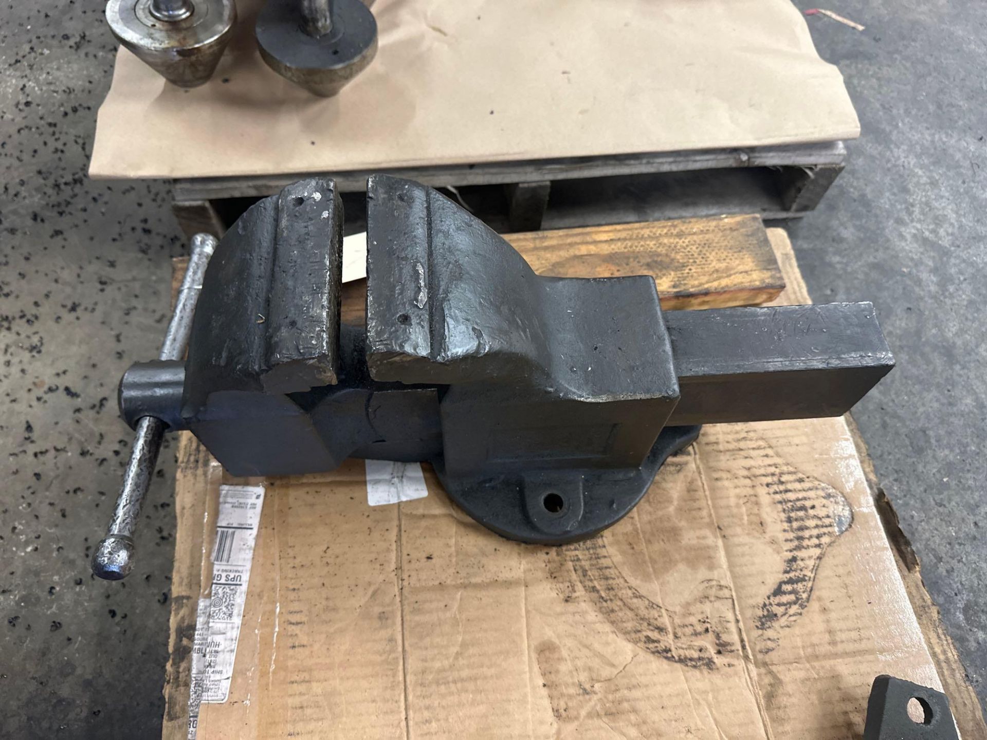 Heavy Duty 5” Bench Vise - Image 2 of 3