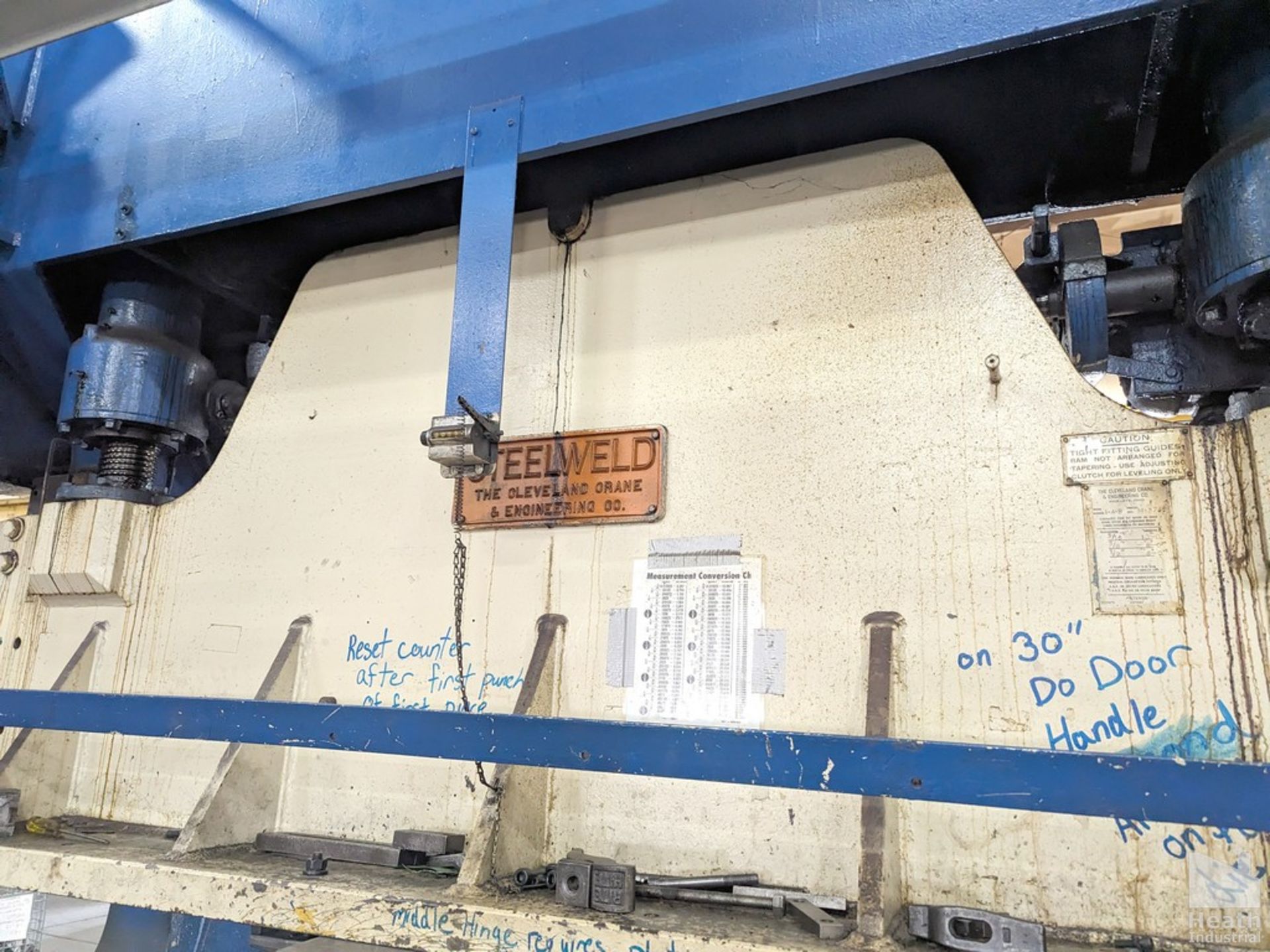 Steelweld 260 Ton Model 1-4-8 Press Brake, s/n 14-3765, 24’X120” Bed, 5/16”x10’ Capacity, Pedestal - Image 3 of 7