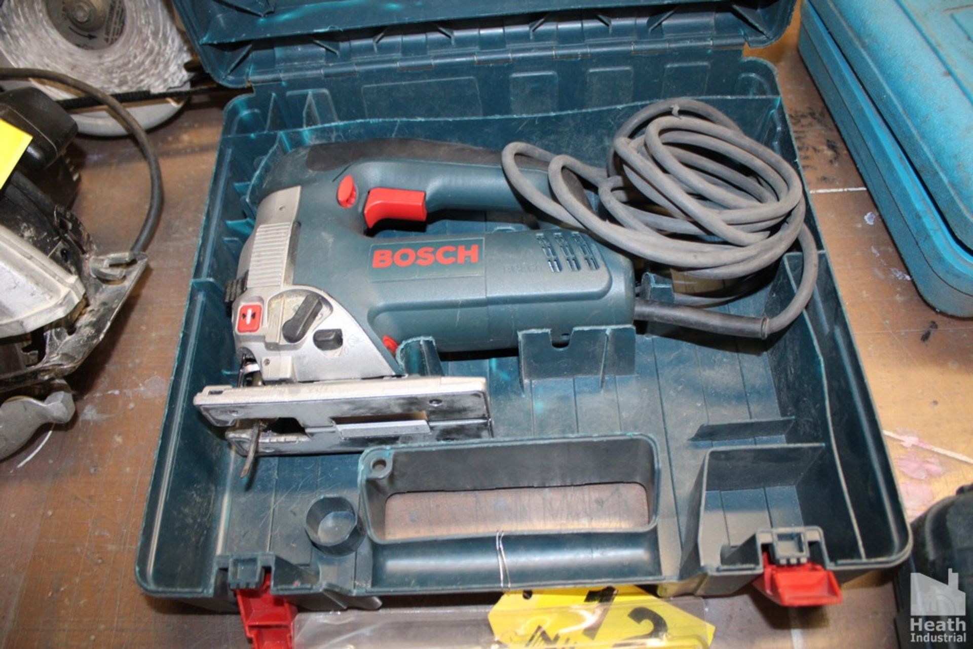 BOSCH 1590 EVS JIGSAW WITH CASE