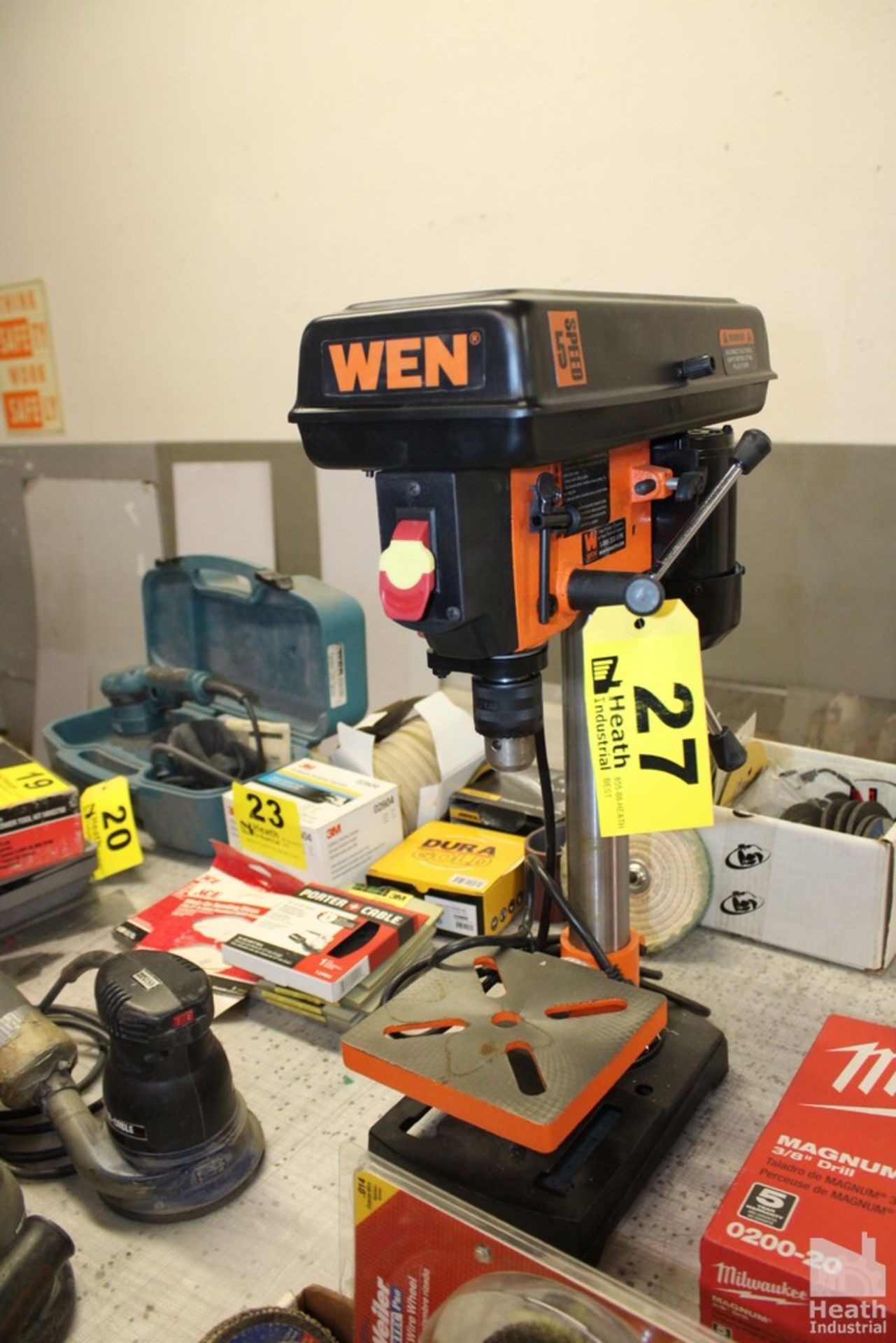 WEN MODEL 4208, 8", 3 SPD DRILL PRESS