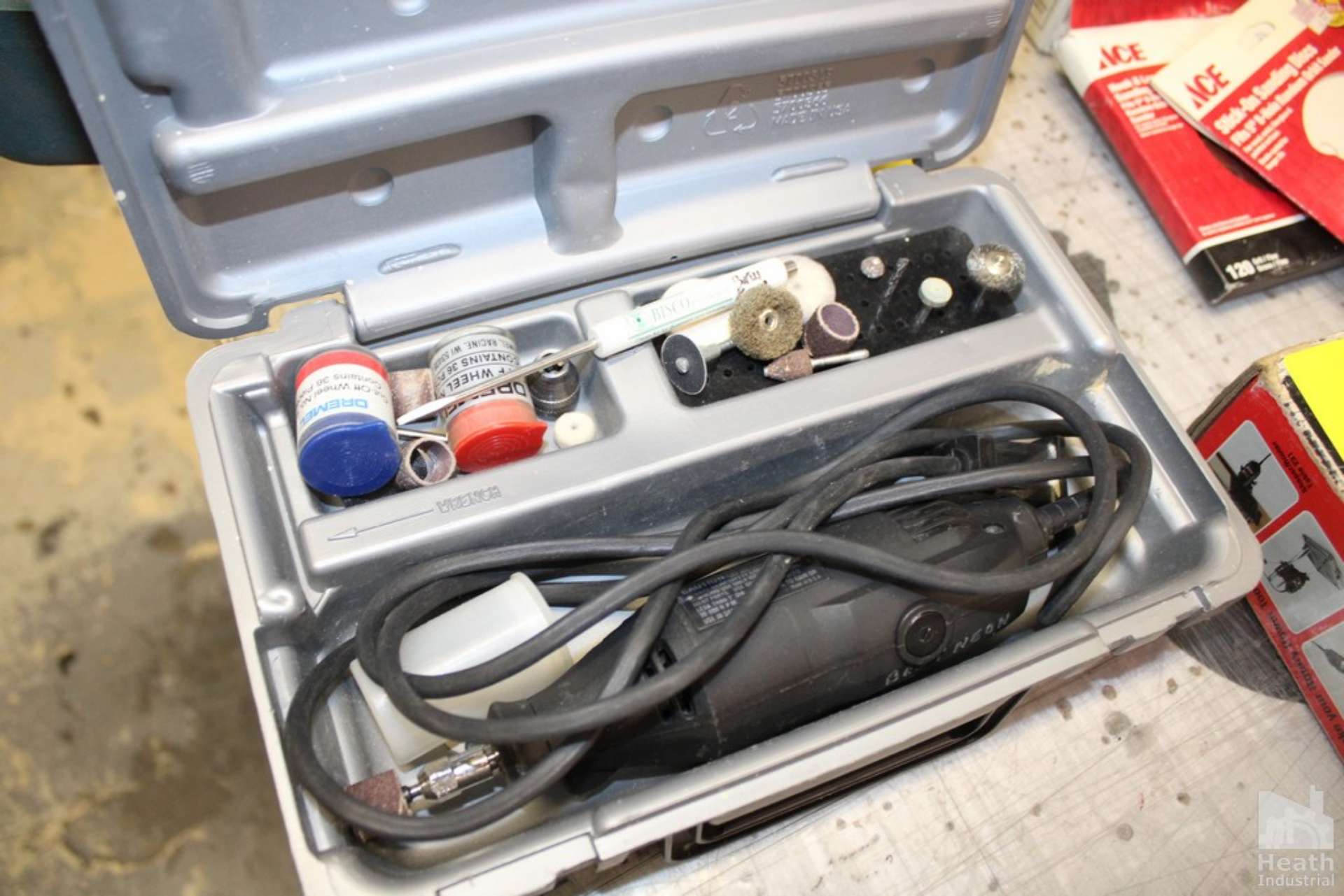 MASTER MECHANIC VARIABLE SPEED POWER TOOL KIT WITH CASE