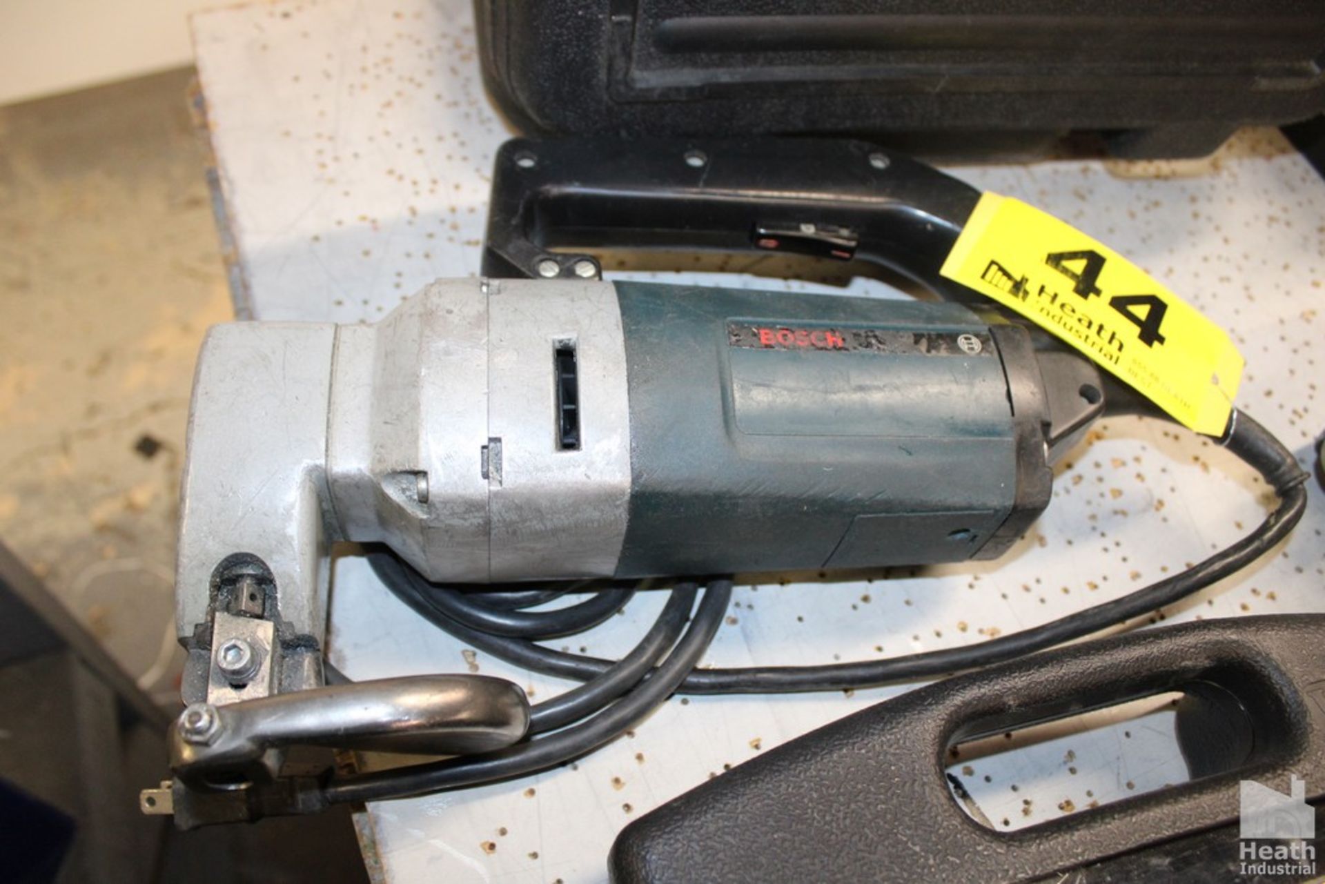 BOSCH MODEL 0601507, 137 SHEET METAL SHEAR