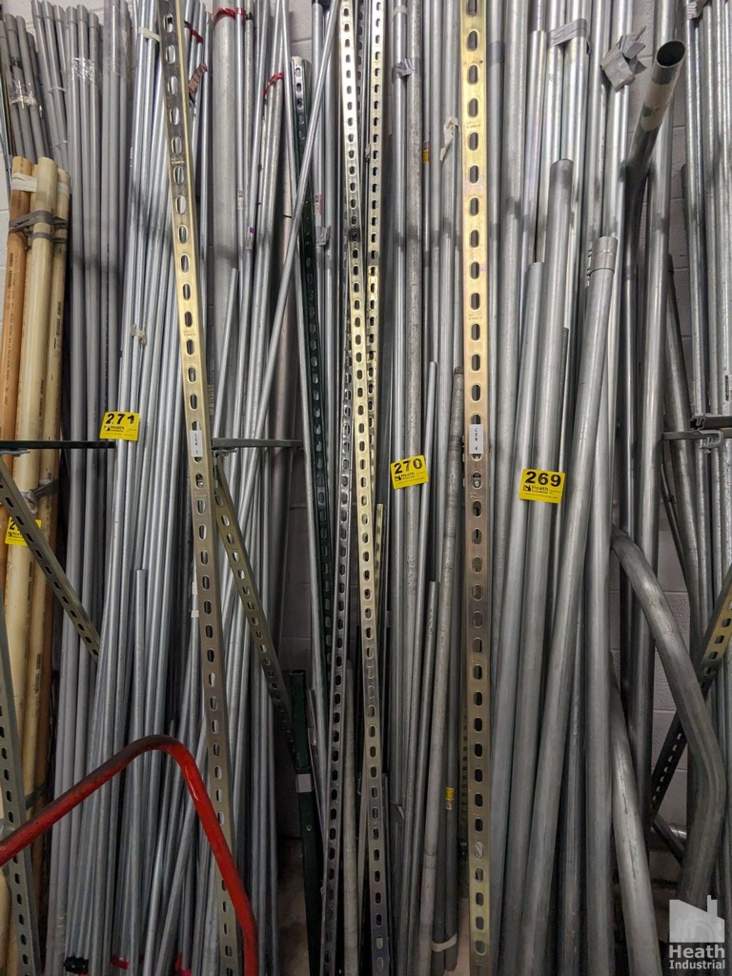 ASSORTED 10' CONDUIT ON WALL RACK