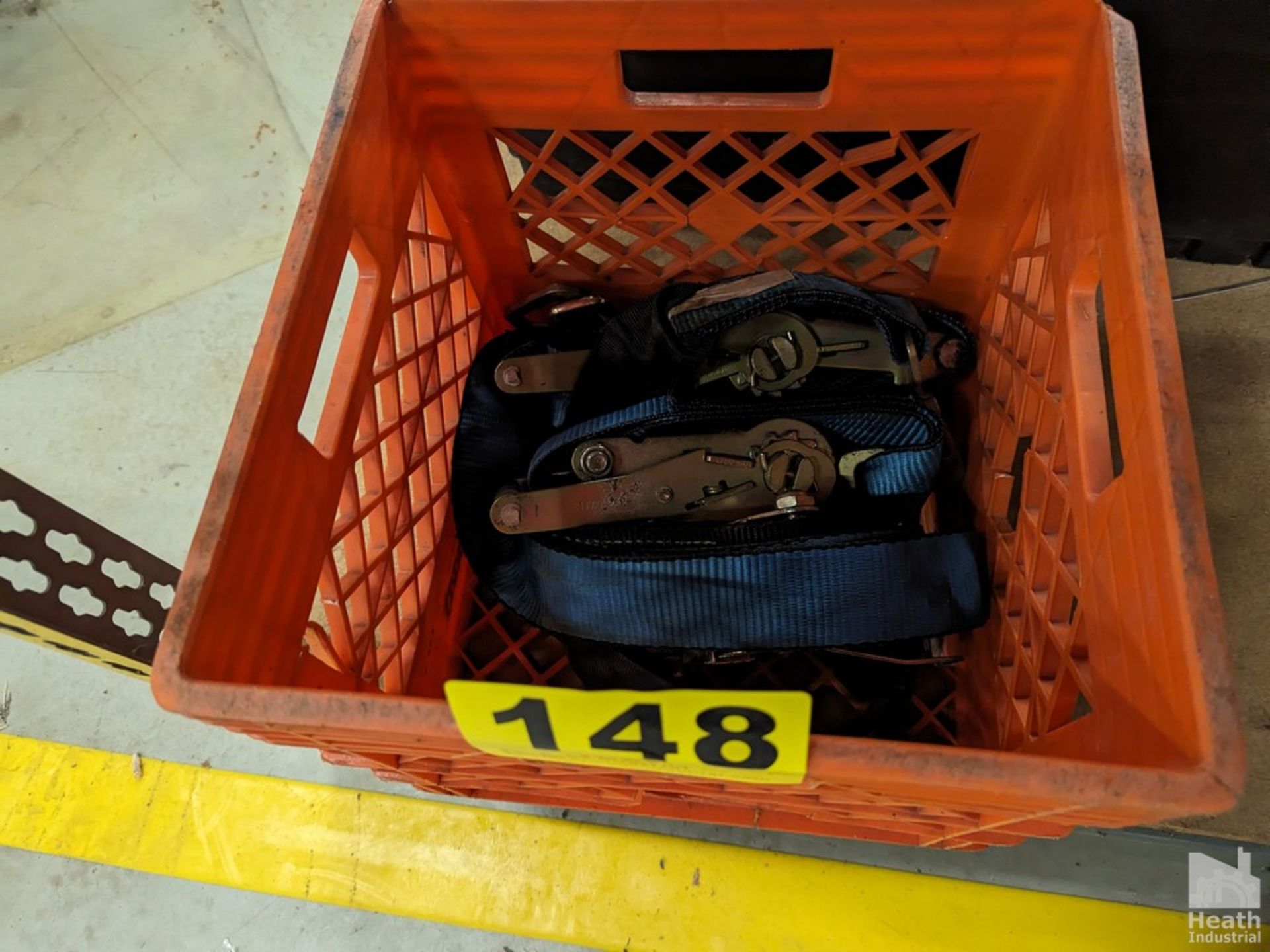 LARGE RATCHET TIE DOWN IN CRATE