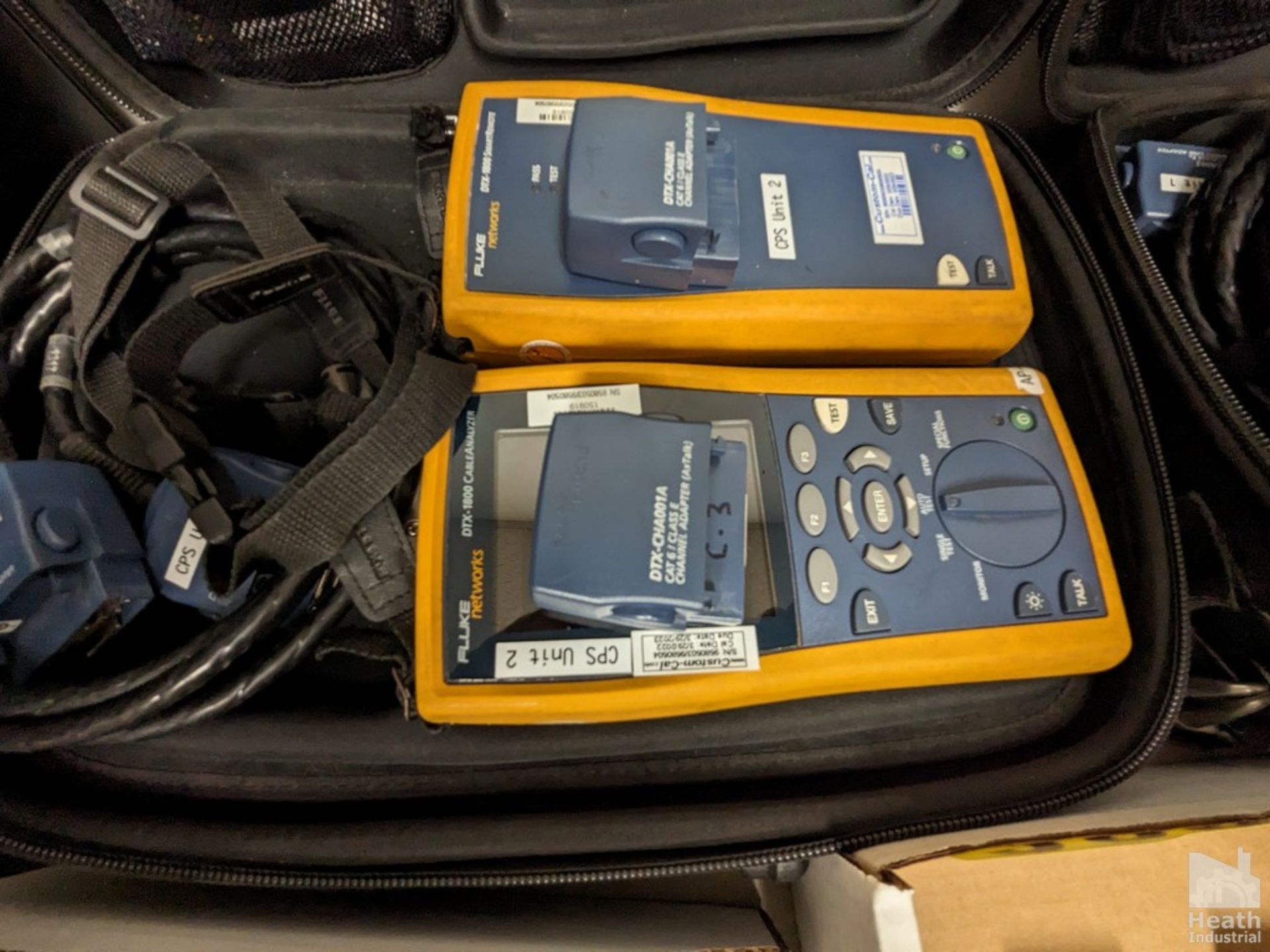 FLUKE MODEL DTX-1800 CABLE ANALYZER WITH DTX-CHA001A CAT 6 CHANNEL ADAPTERS, DTX-PLA002 PERMANENT - Image 2 of 3