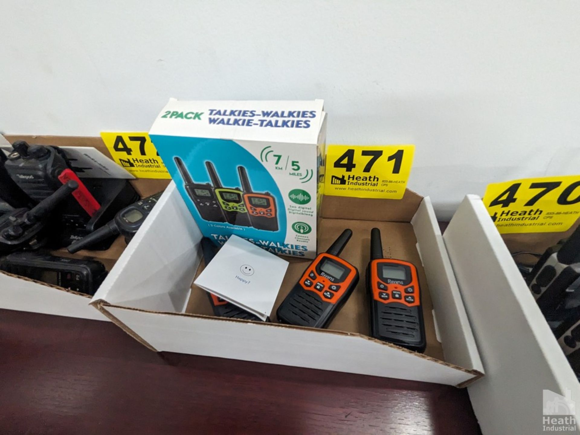 WALKIE-TALKIES IN BOX