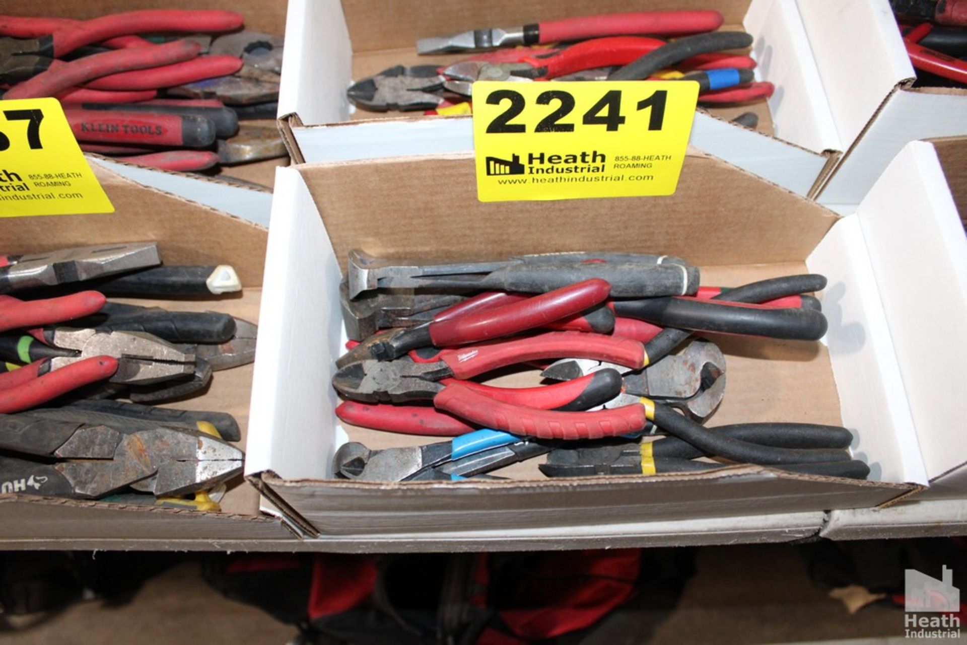 ASSORTED SIDE CUTTERS IN BOX