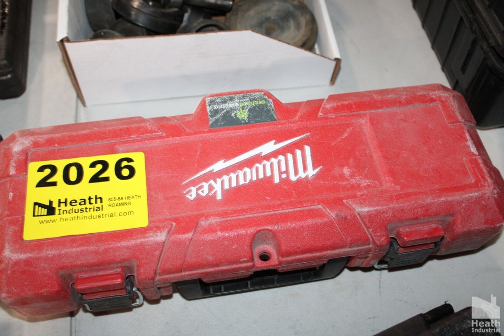MILWAUKEE MODEL 49-16-2695 2-1/2 - 4