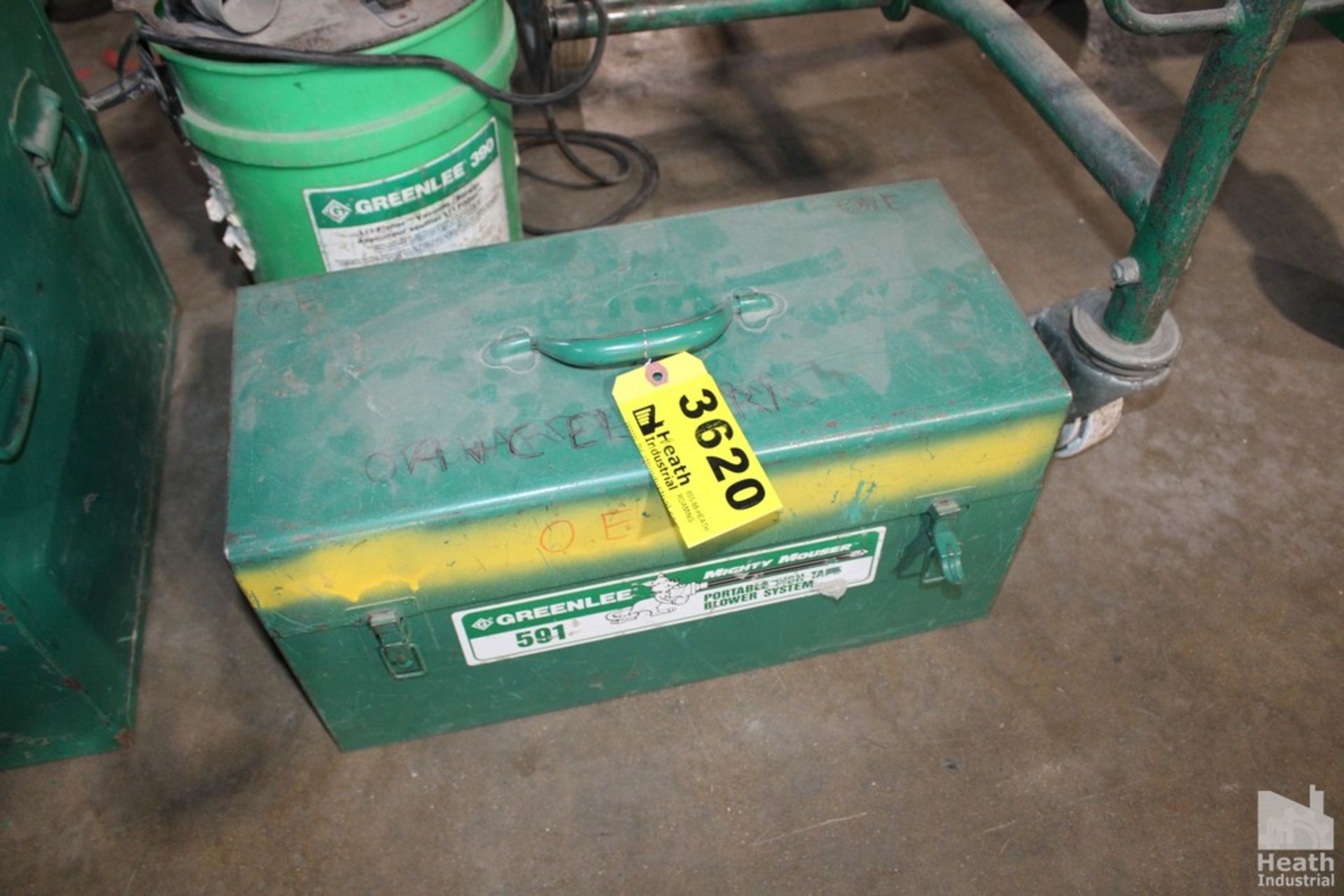 GREENLEE NO. 591 PORTABLE FISH TAPE BLOWER SYSTEM