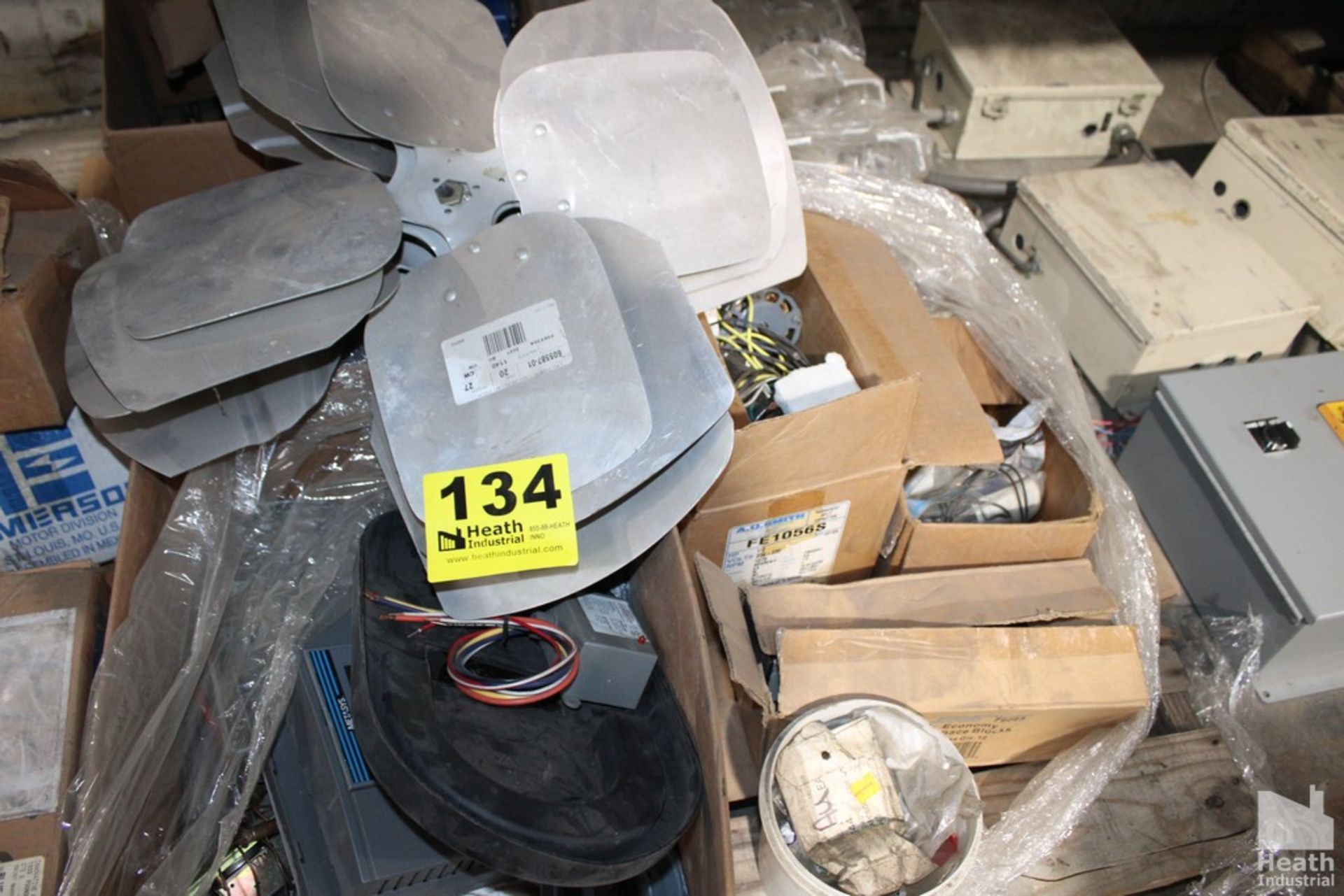 MISC. ELECTRICAL COMPONENTS, FAN BLADES & FITTINGS ON SKID - Image 3 of 3