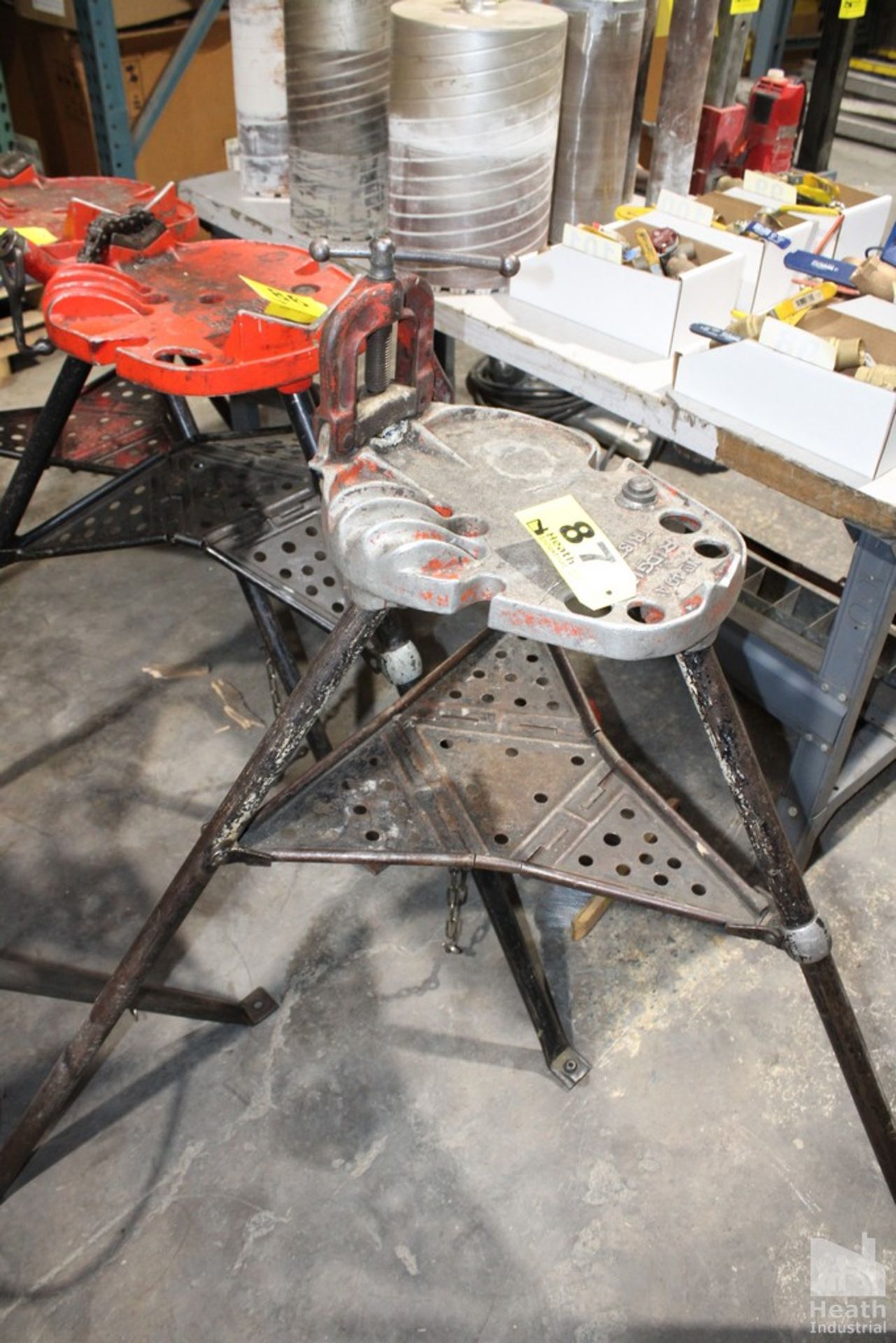 RIDGID NO.40A TRI-STAND WITH PIPE VISE