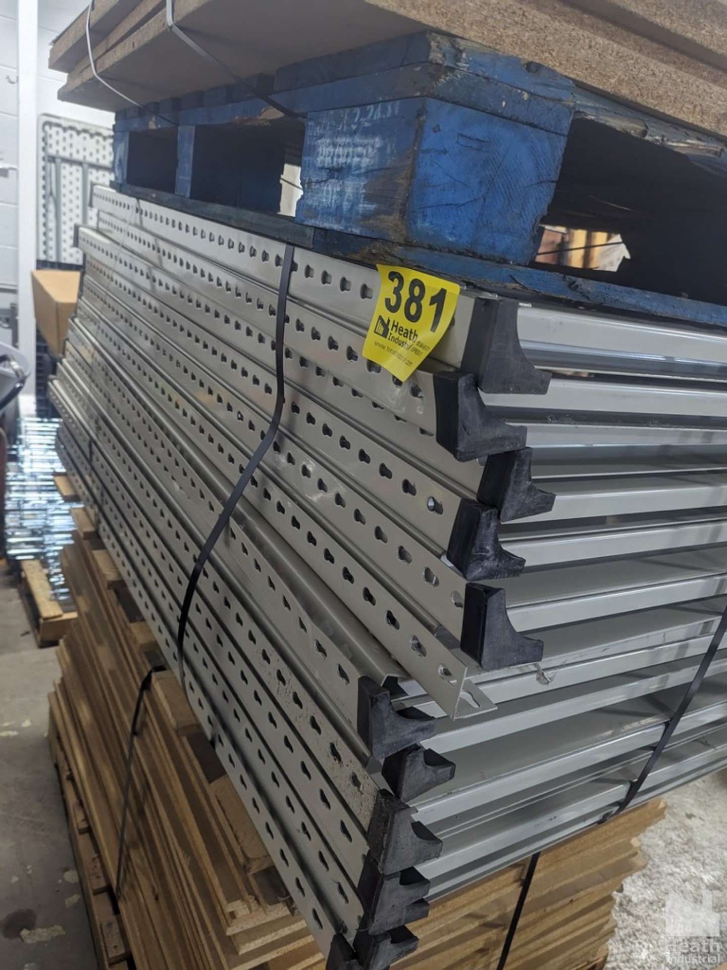 LARGE QTY OF PALLET RACKING ON SKID, INCLUDING 12 UPRIGHTS (APPROX 3 ...
