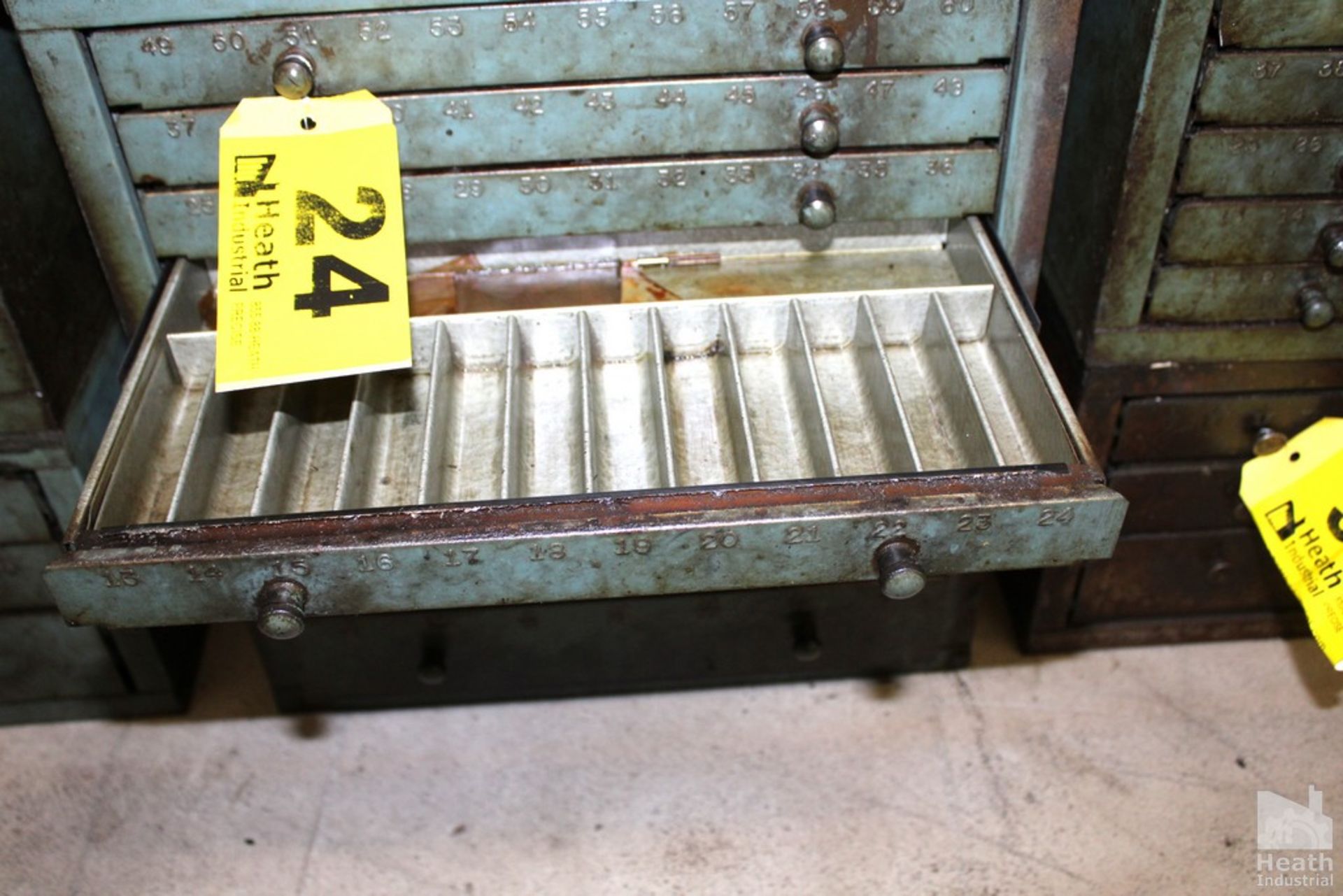 HOUT FIVE DRAWER NUMBER DRILL CABINET 15" X 7-1/2" X 7-1/2 WITH CONTENTS - Image 3 of 3