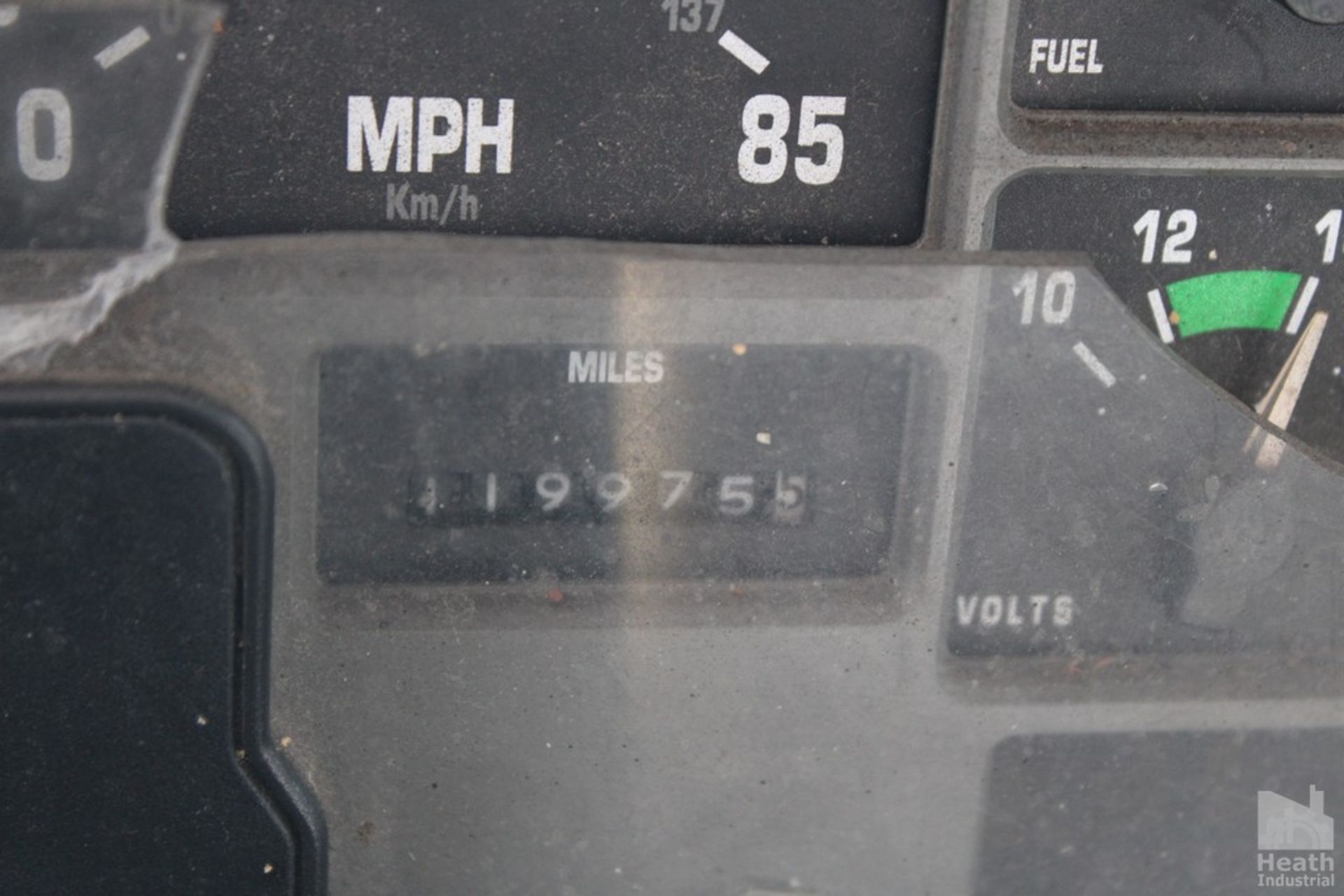 2000 INTERNATIONAL 4700 26FT MOVERS TRUCK, 7.6L L6 DIESEL ENGINE, 119,975 MILES SHOWN ON ODOMETER, - Image 12 of 14